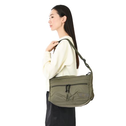 アーバンウォーカーライトショルダーバッグ