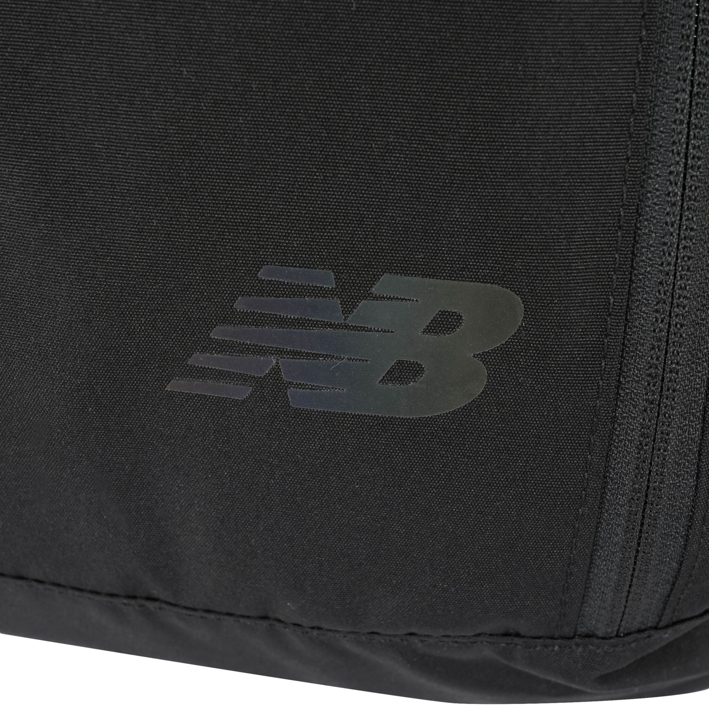 バックパックブラックアウトエディション