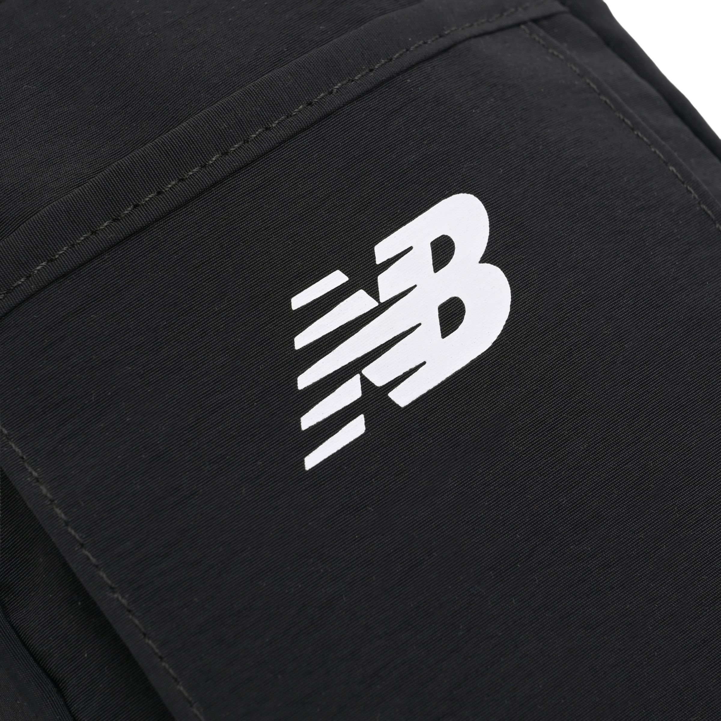 New Balance ショルダーミニスクエアバッグ, AC3430UBK