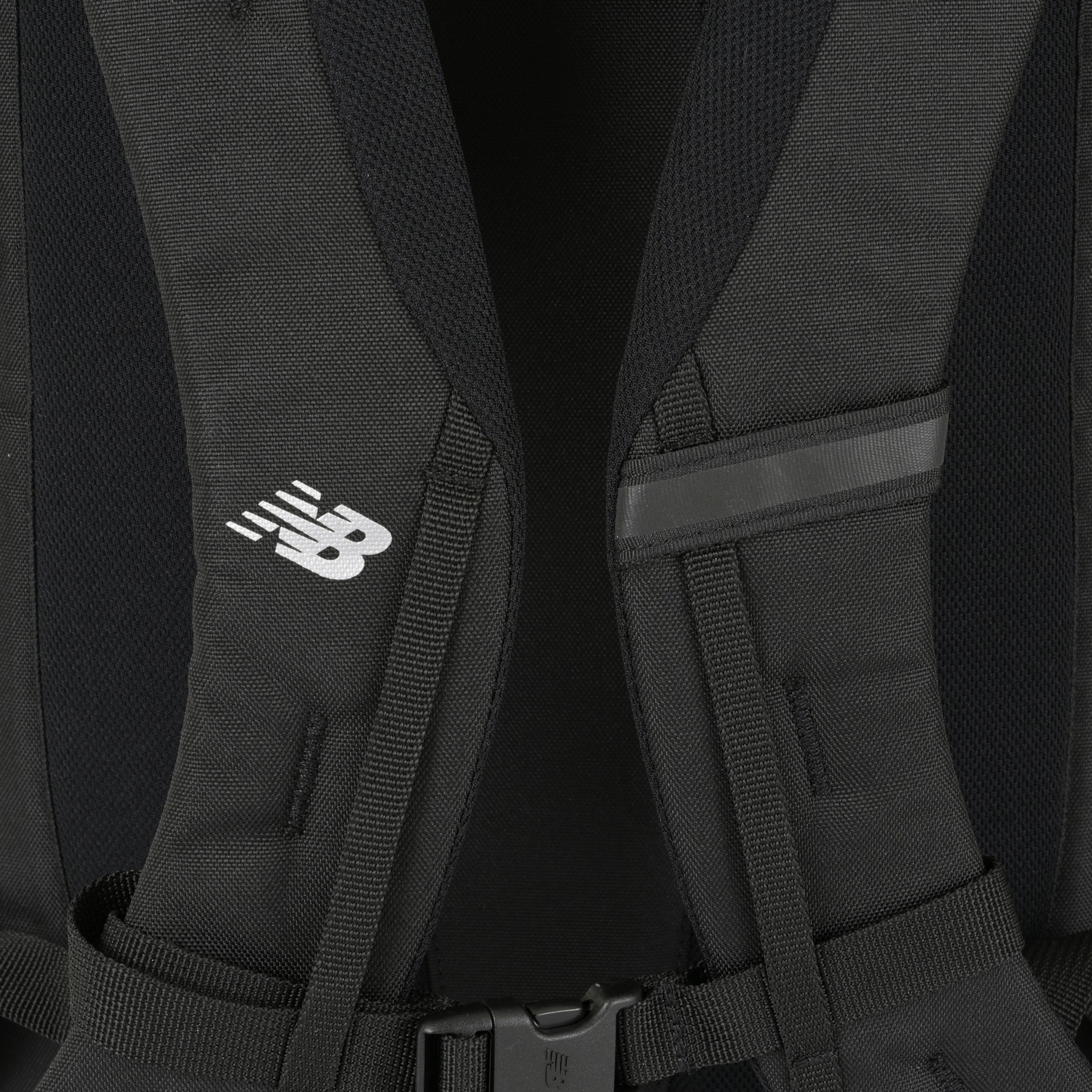 トップローディングバックパック30L