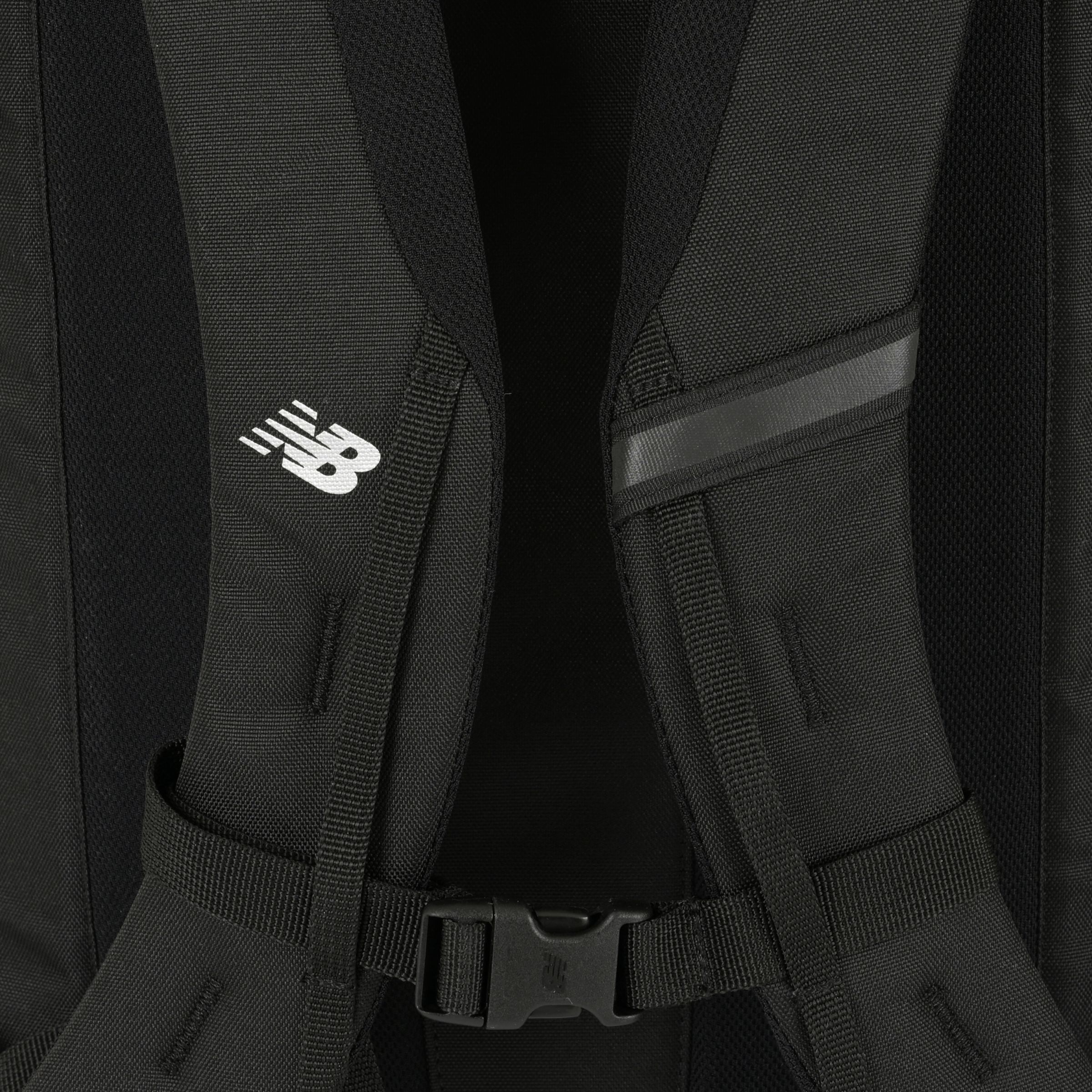 トップローディングバックパック40L