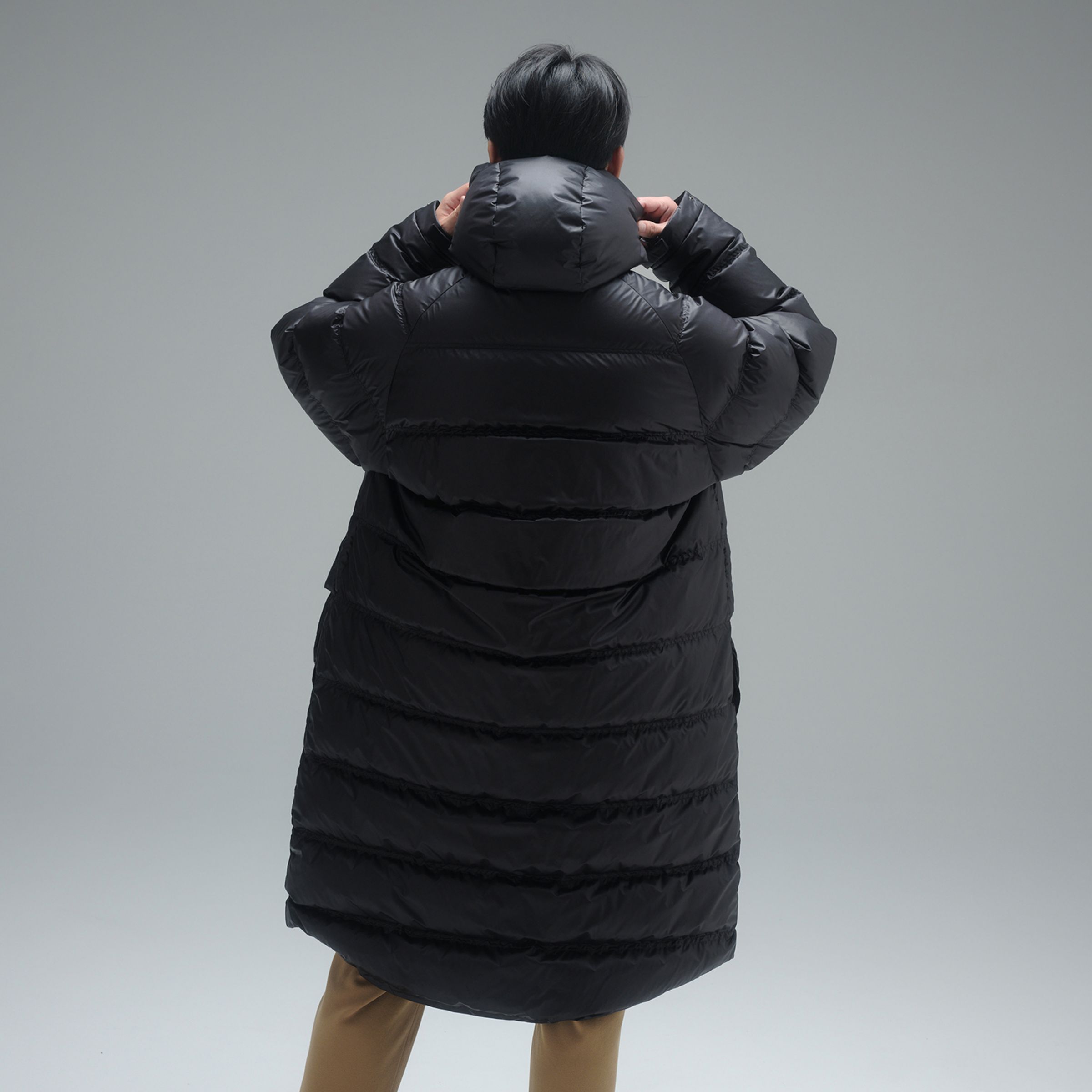 MET24 羽絨長外套