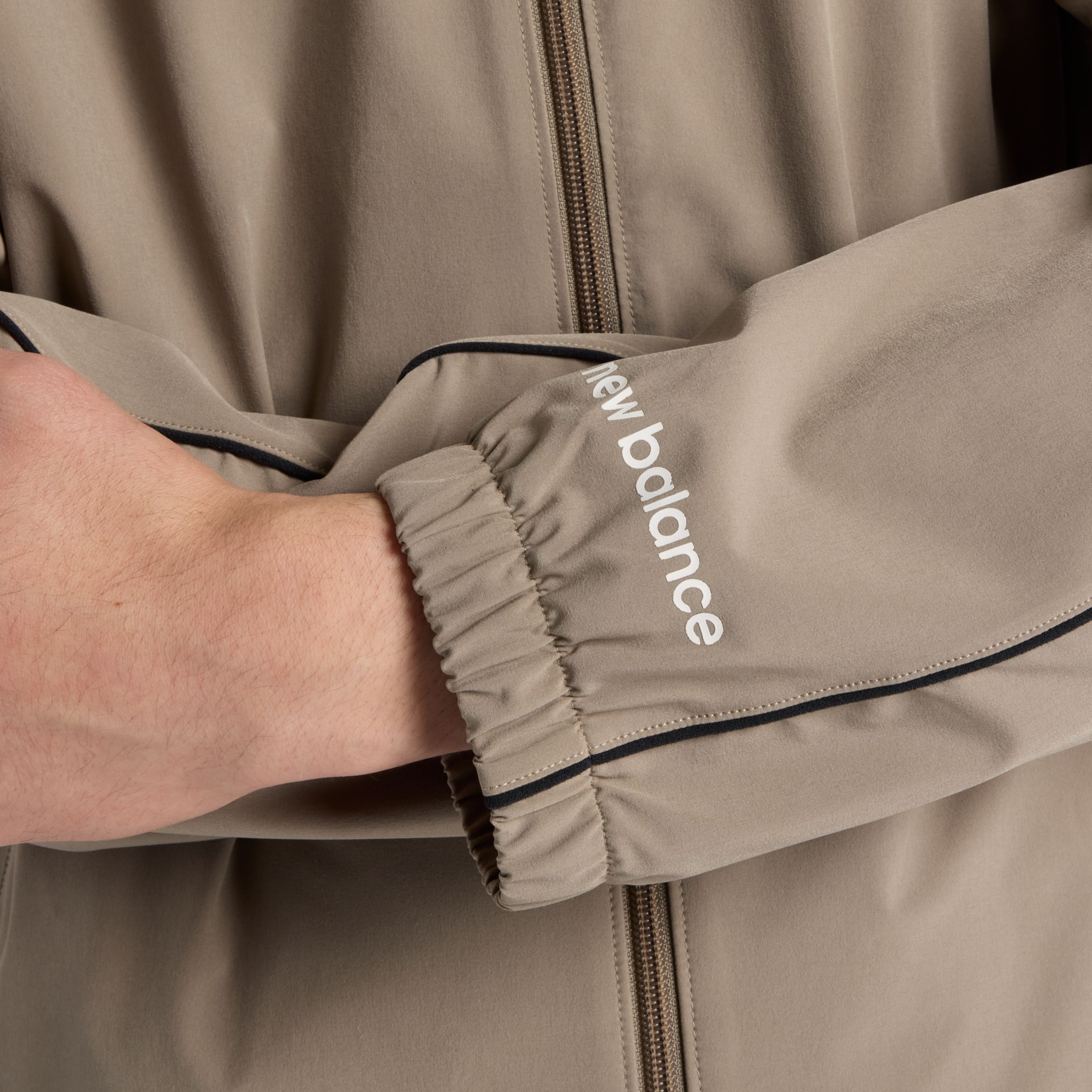 ウーブントラックジャケット