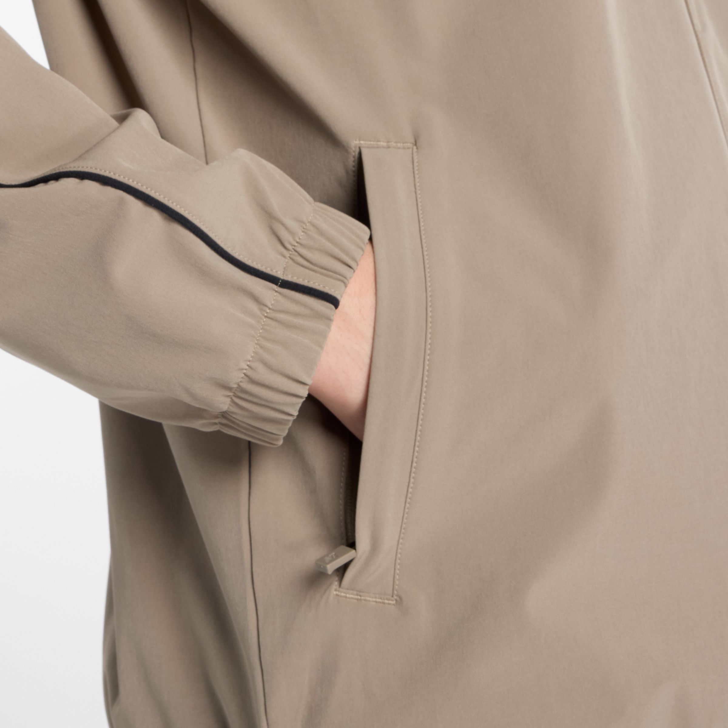 ウーブントラックジャケット