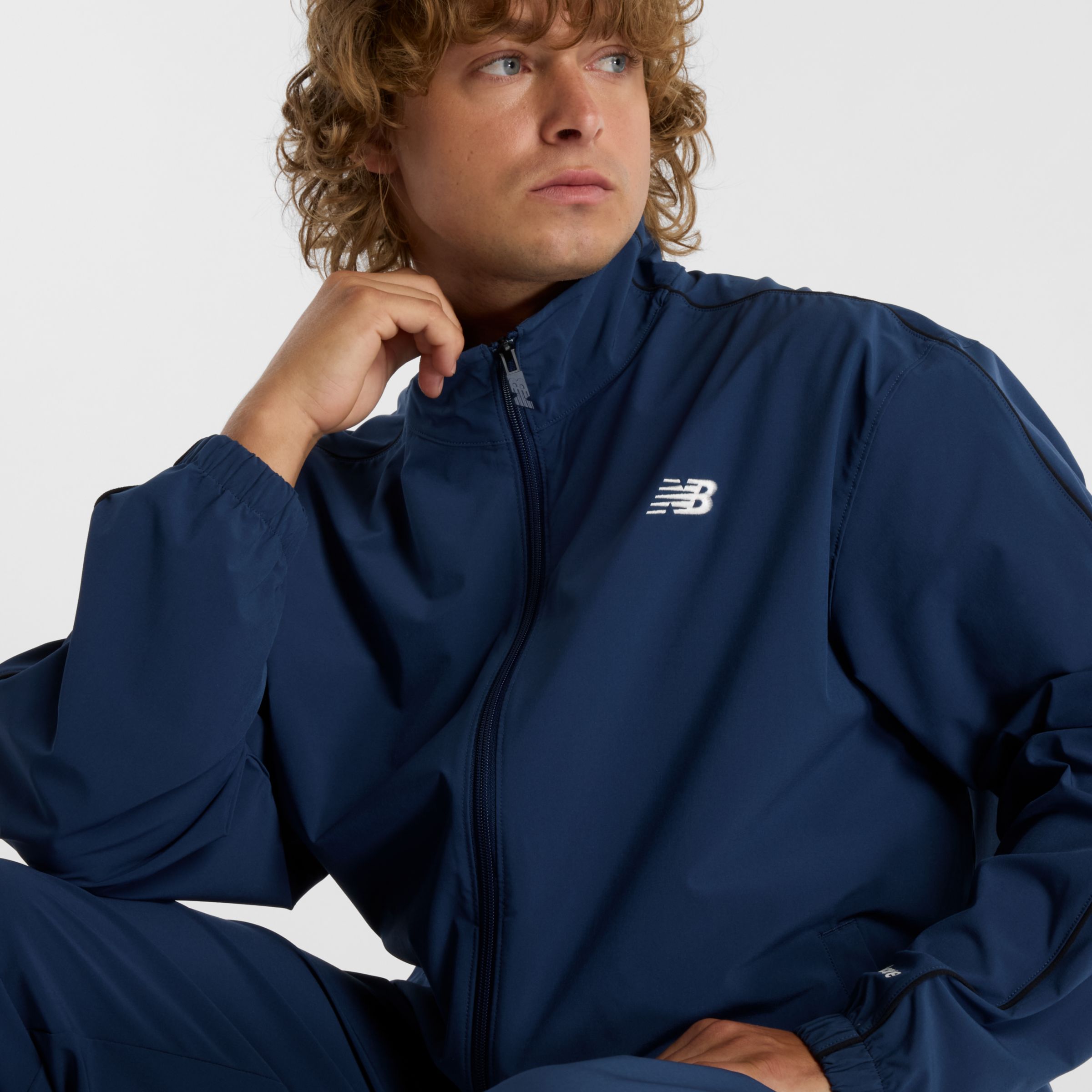 NB公式アウトレット】 ウーブントラックジャケット ｜ニューバランス