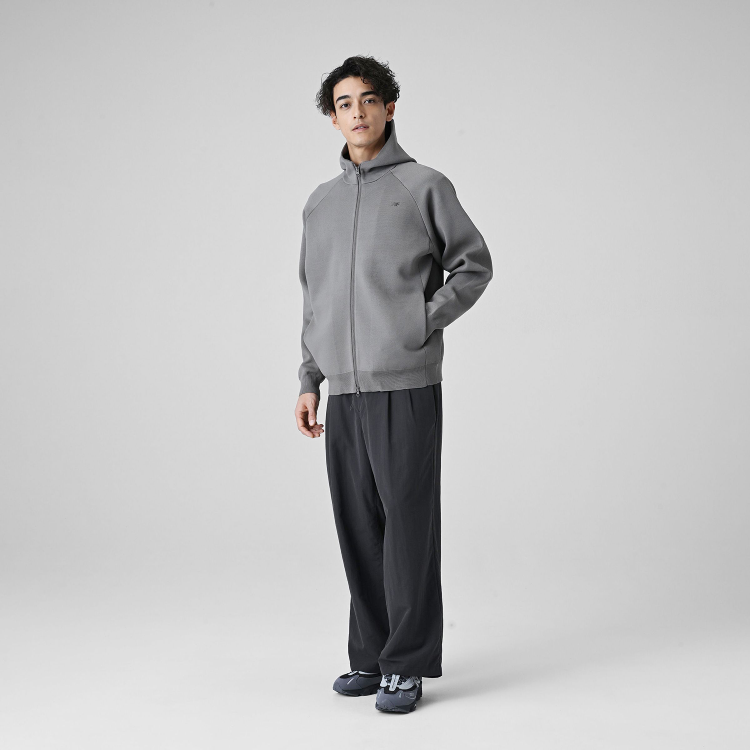 New Balance MET24 拉鏈針織連帽外套, AMJ55001DOK