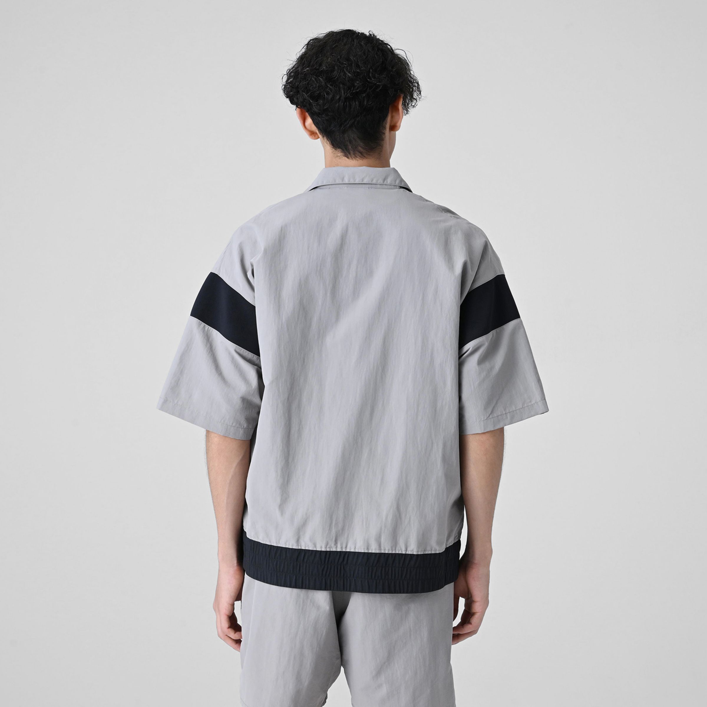 MET24 短袖襯衫外套