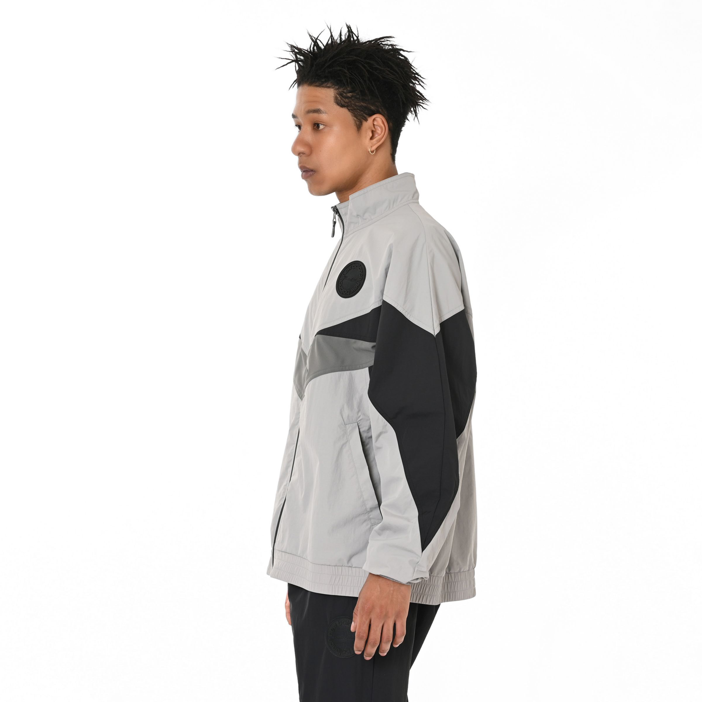 Black Out ウインドジャケット