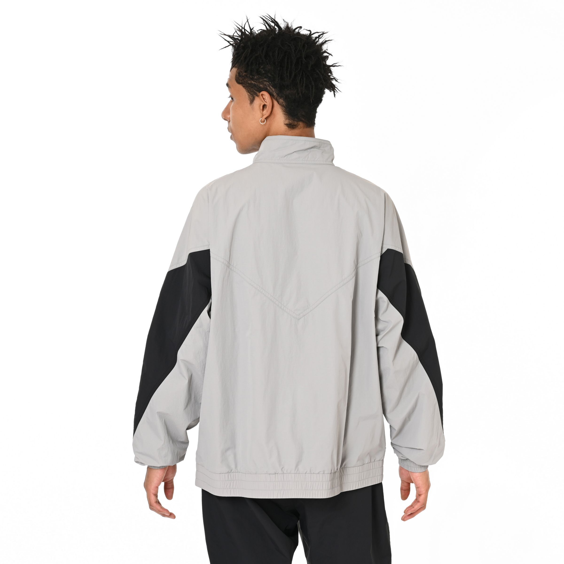 Black Out ウインドジャケット