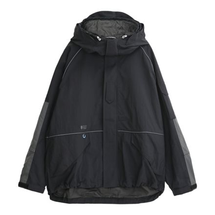 フーデットタスランジャケット