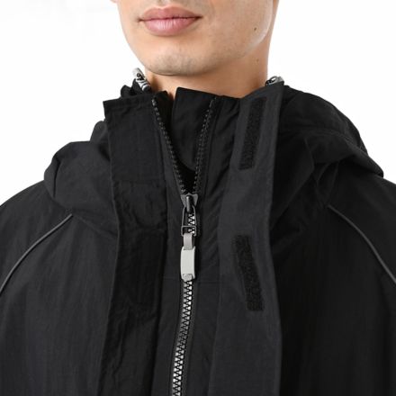 フーデットタスランジャケット