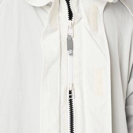 フーデットタスランジャケット