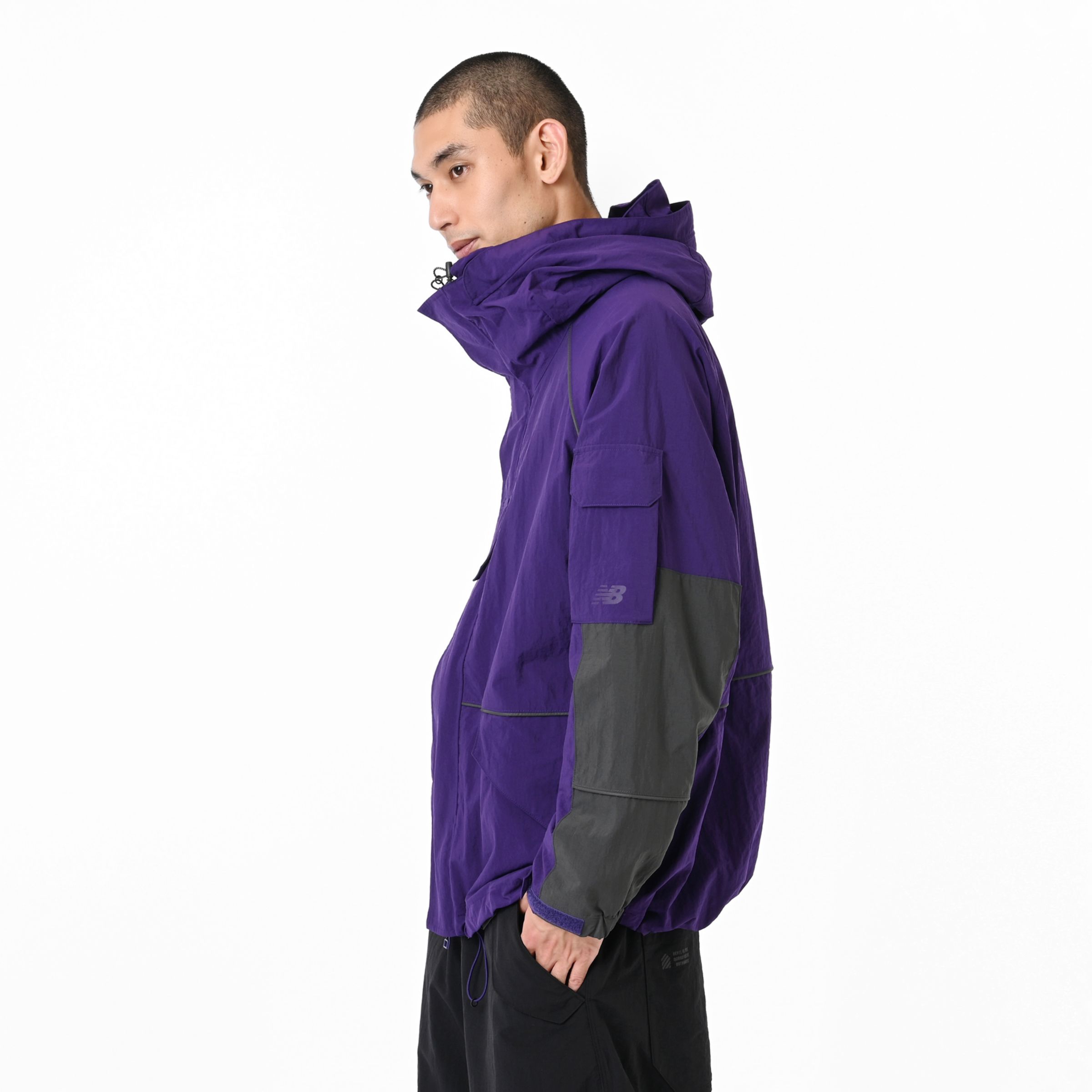 フーデットタスランジャケット