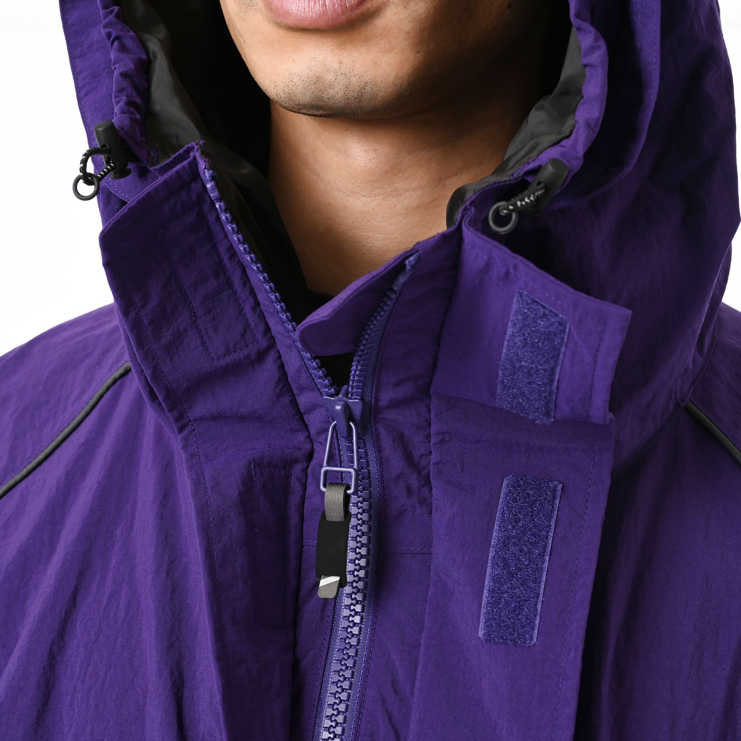 フーデットタスランジャケット