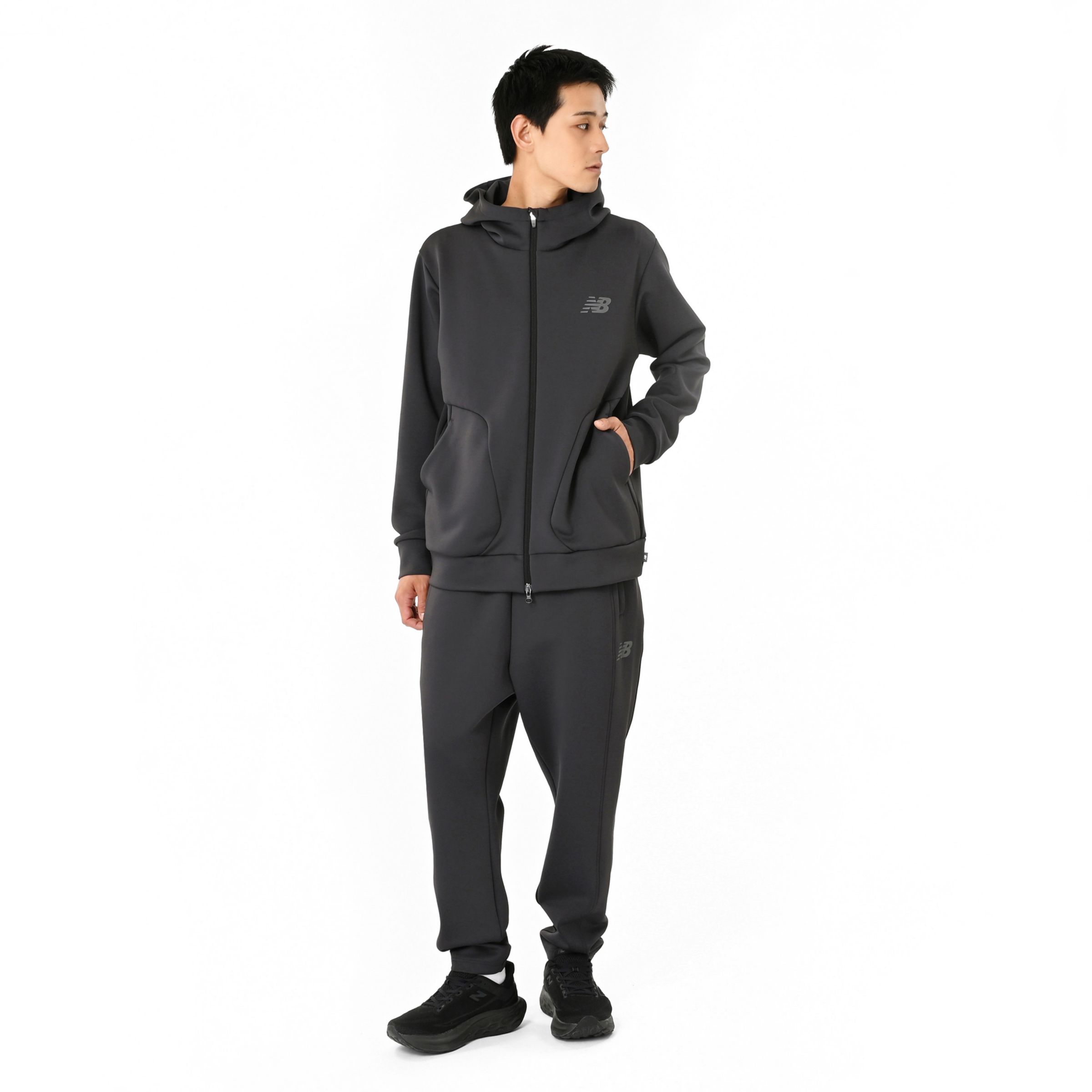 カードボードフーデッドジャケット