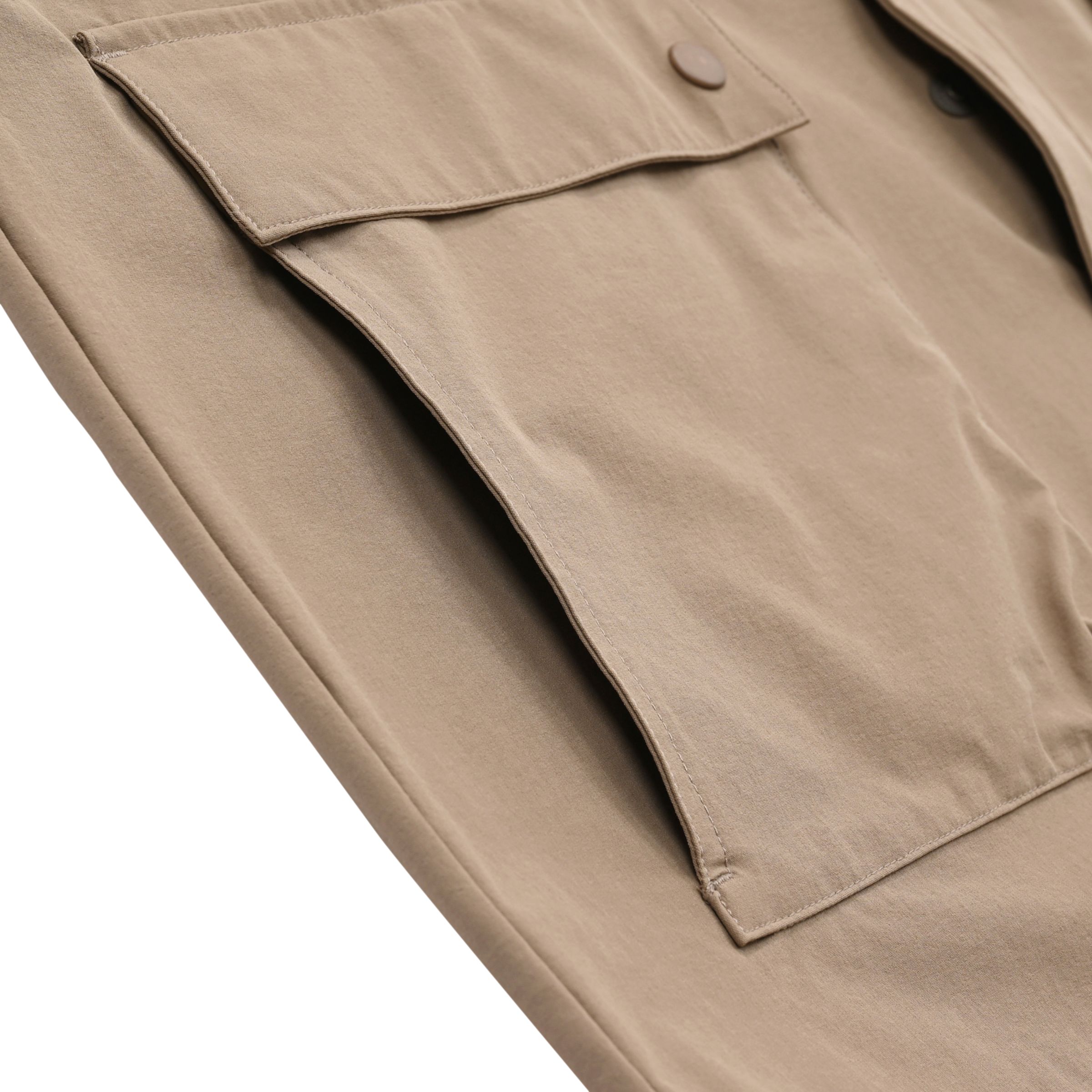 ストレッチナイロンマウンテンパーカー