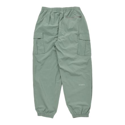 パフォーマンスウーブンカーゴパンツ