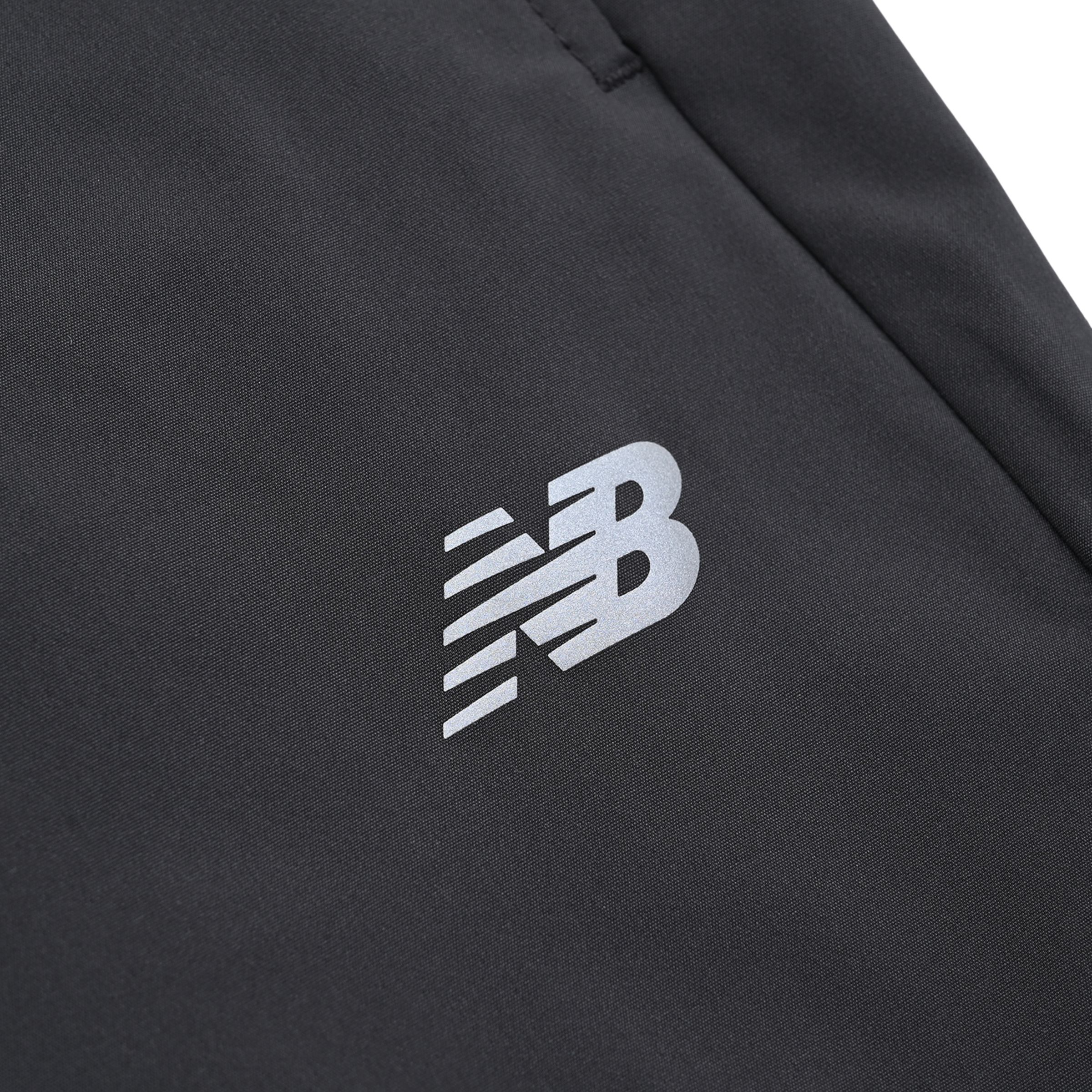 パフォーマンスウーブンパンツ