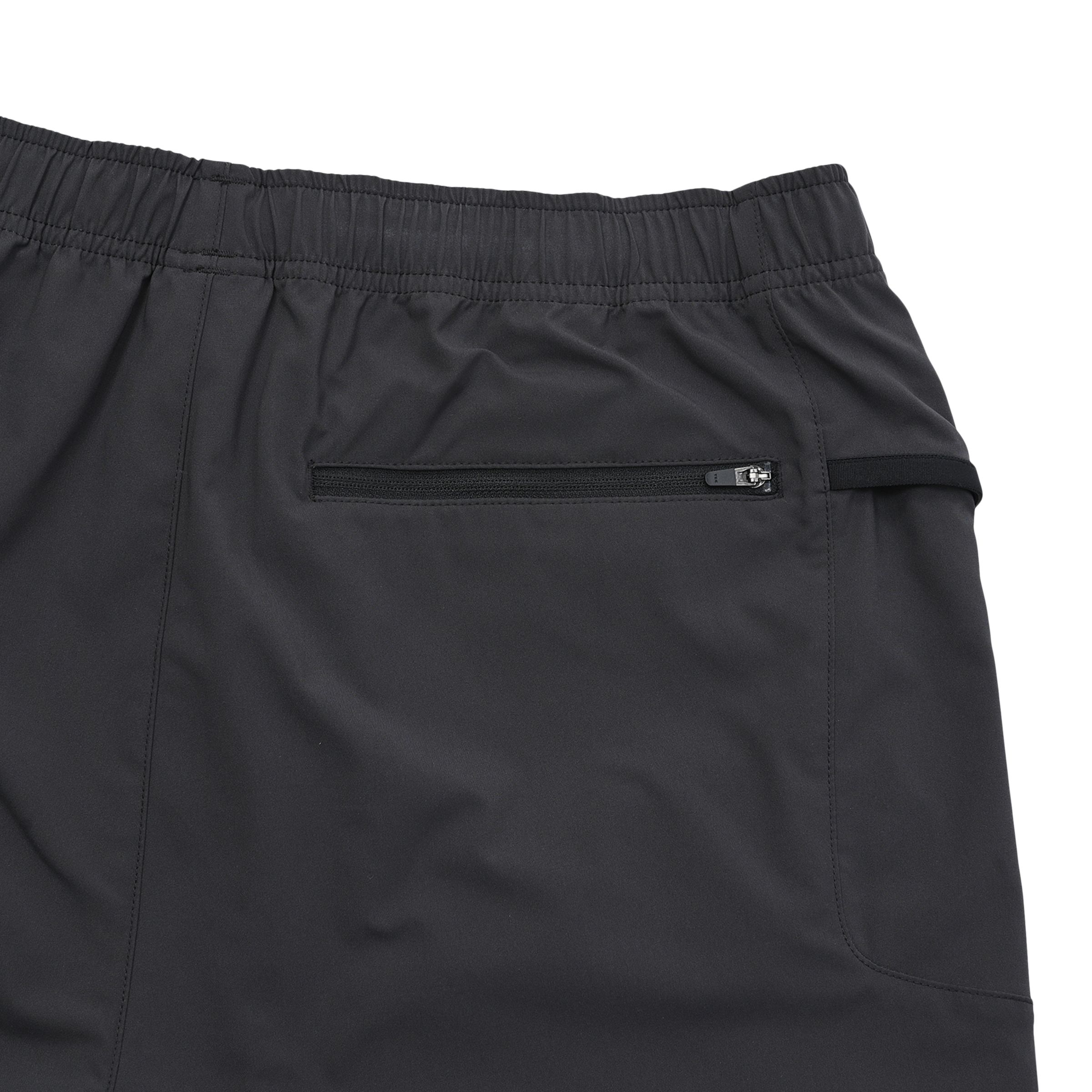 パフォーマンスウーブンパンツ