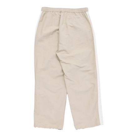 パラシュートパンツ