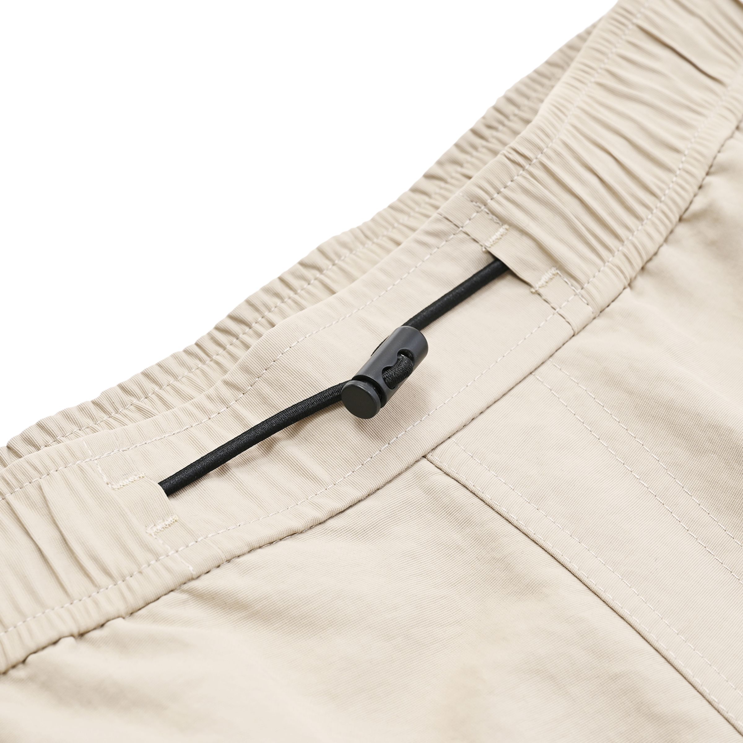 パラシュートパンツ