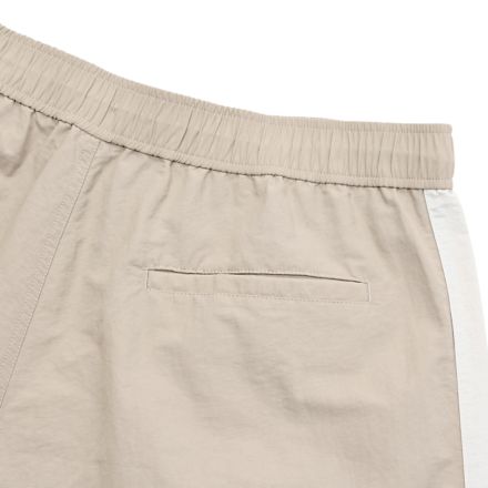 パラシュートパンツ