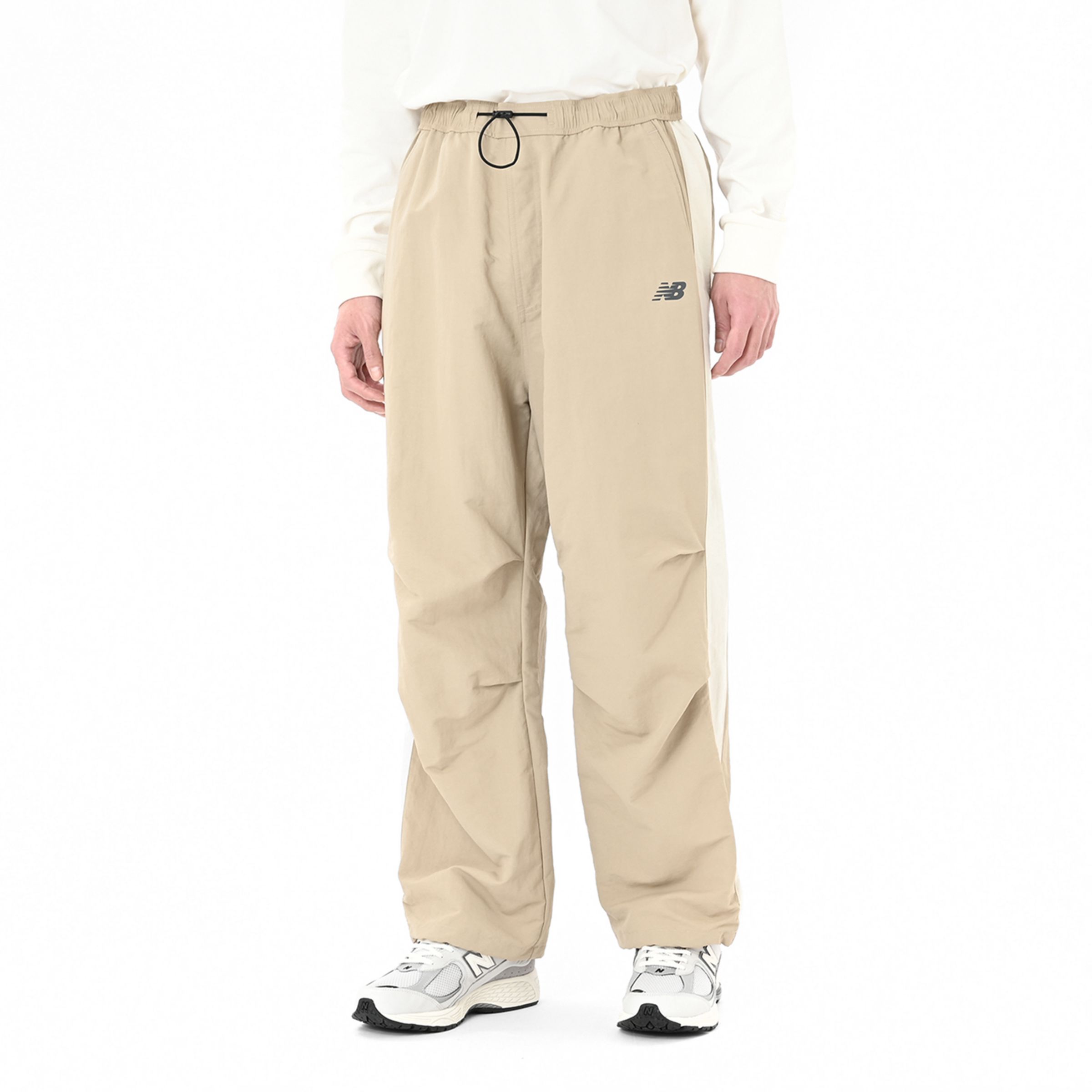 パラシュートパンツ