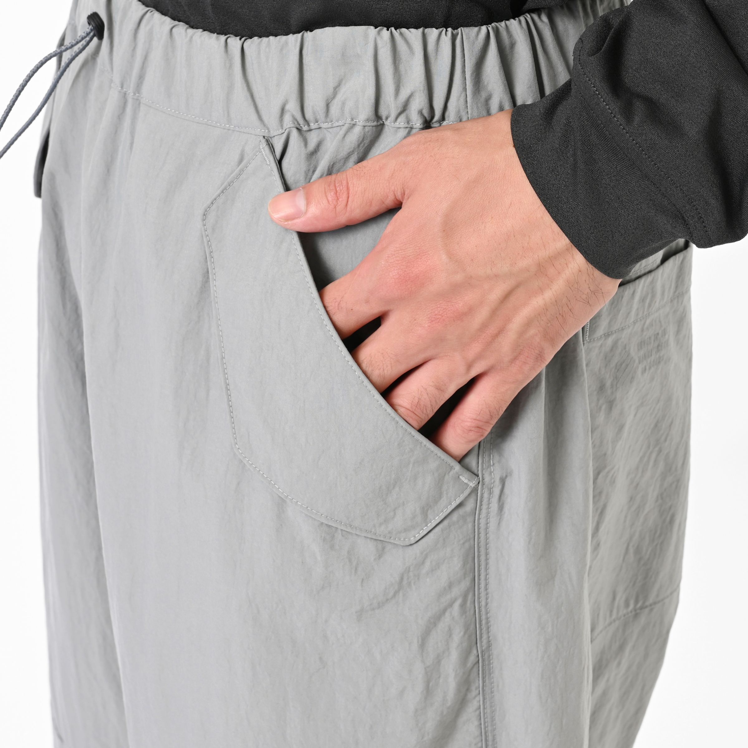 タスランワイドパンツ