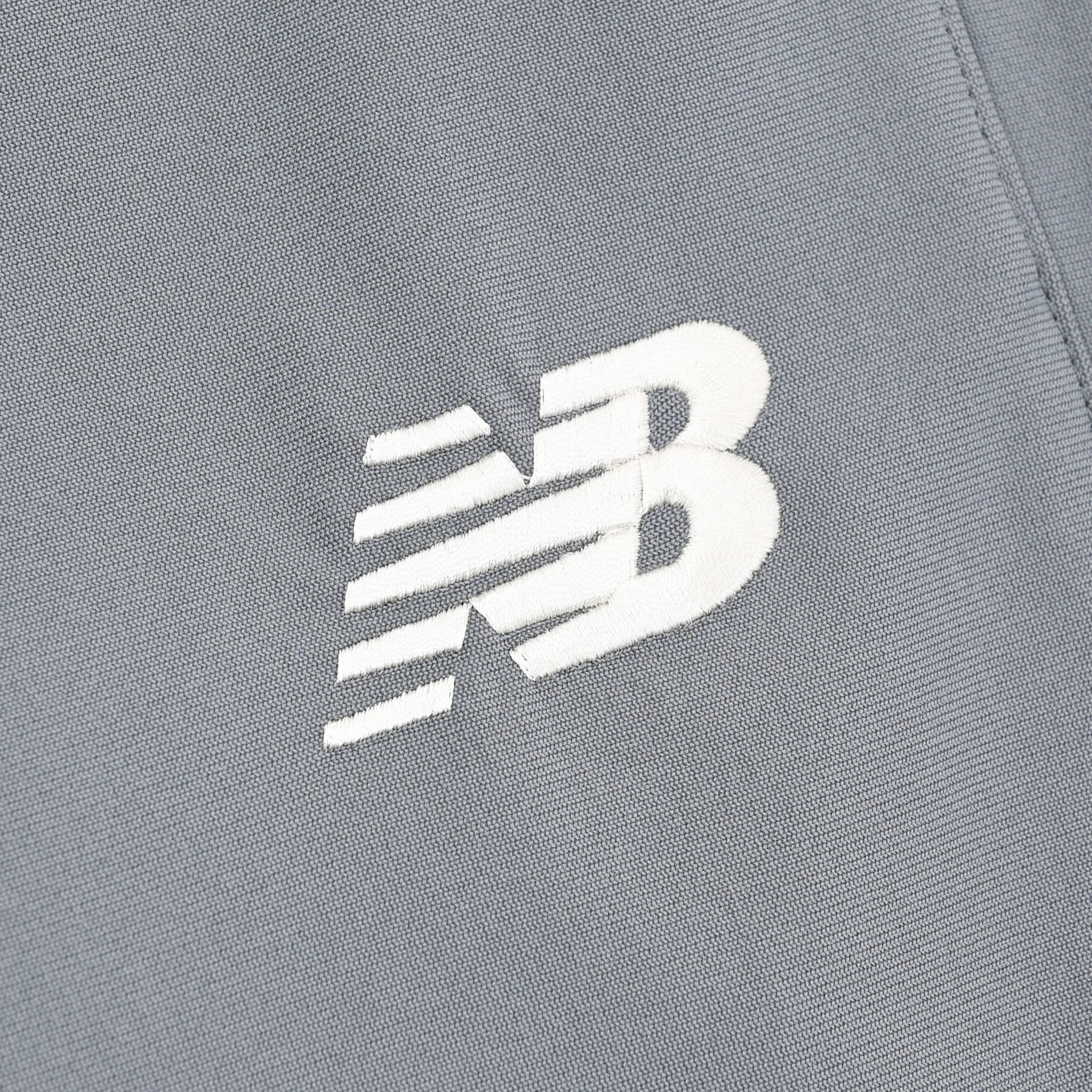 ジャージーパンツ