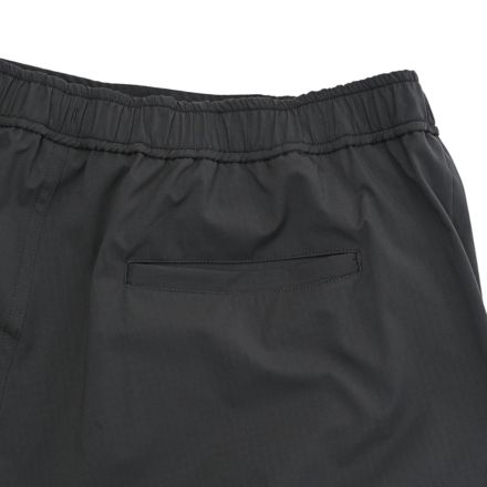 ワイドカーゴショーツ