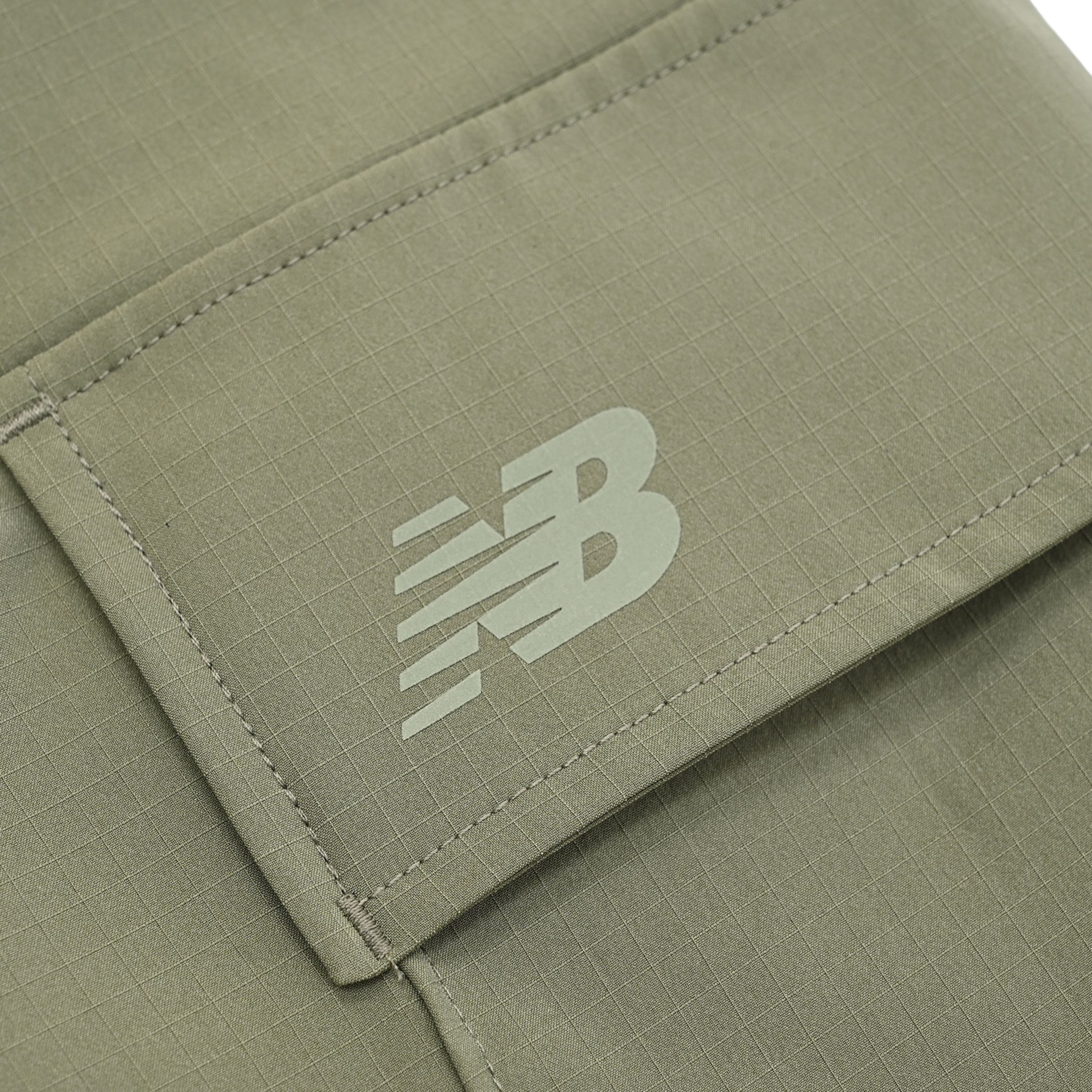 ワイドカーゴショーツ