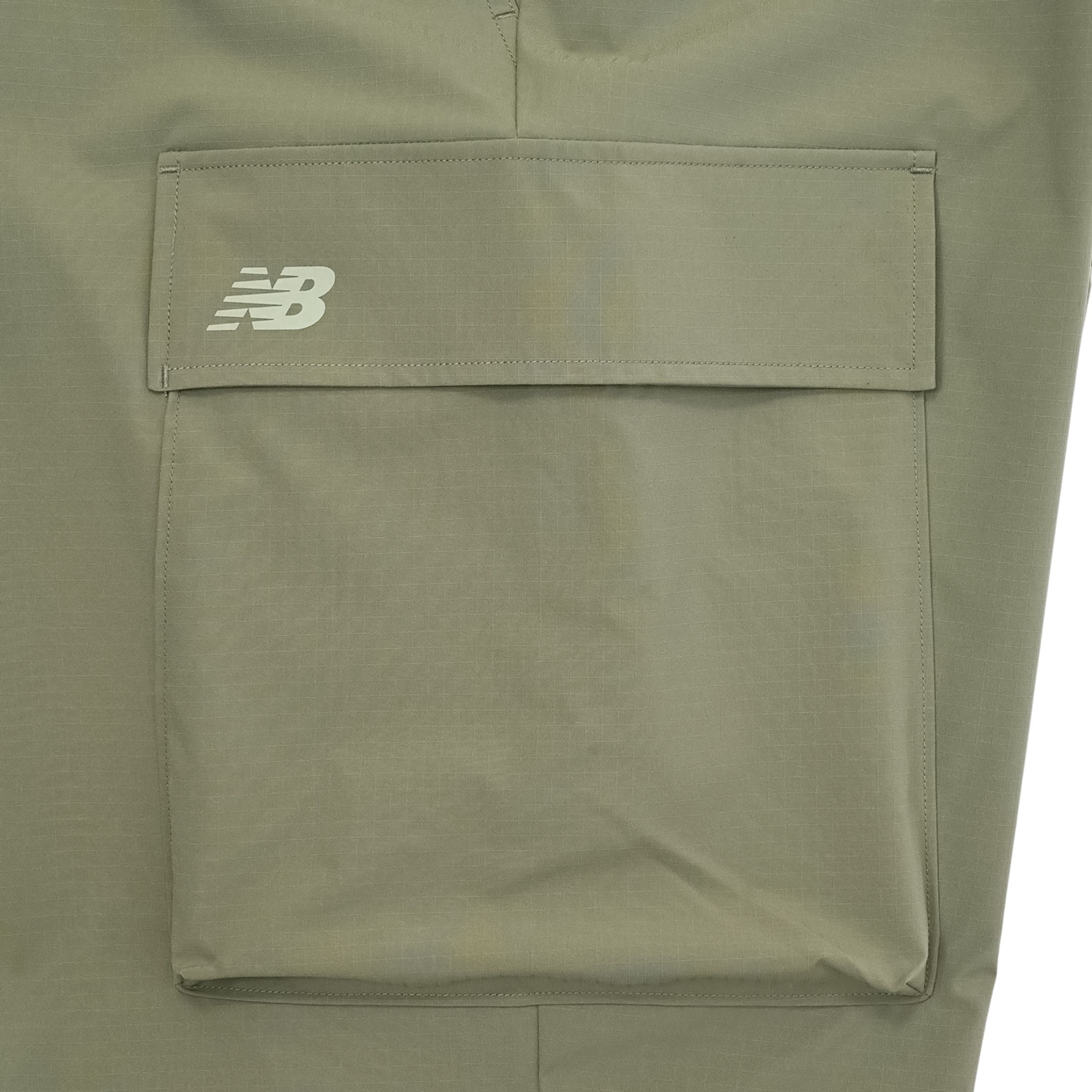 ワイドカーゴショーツ