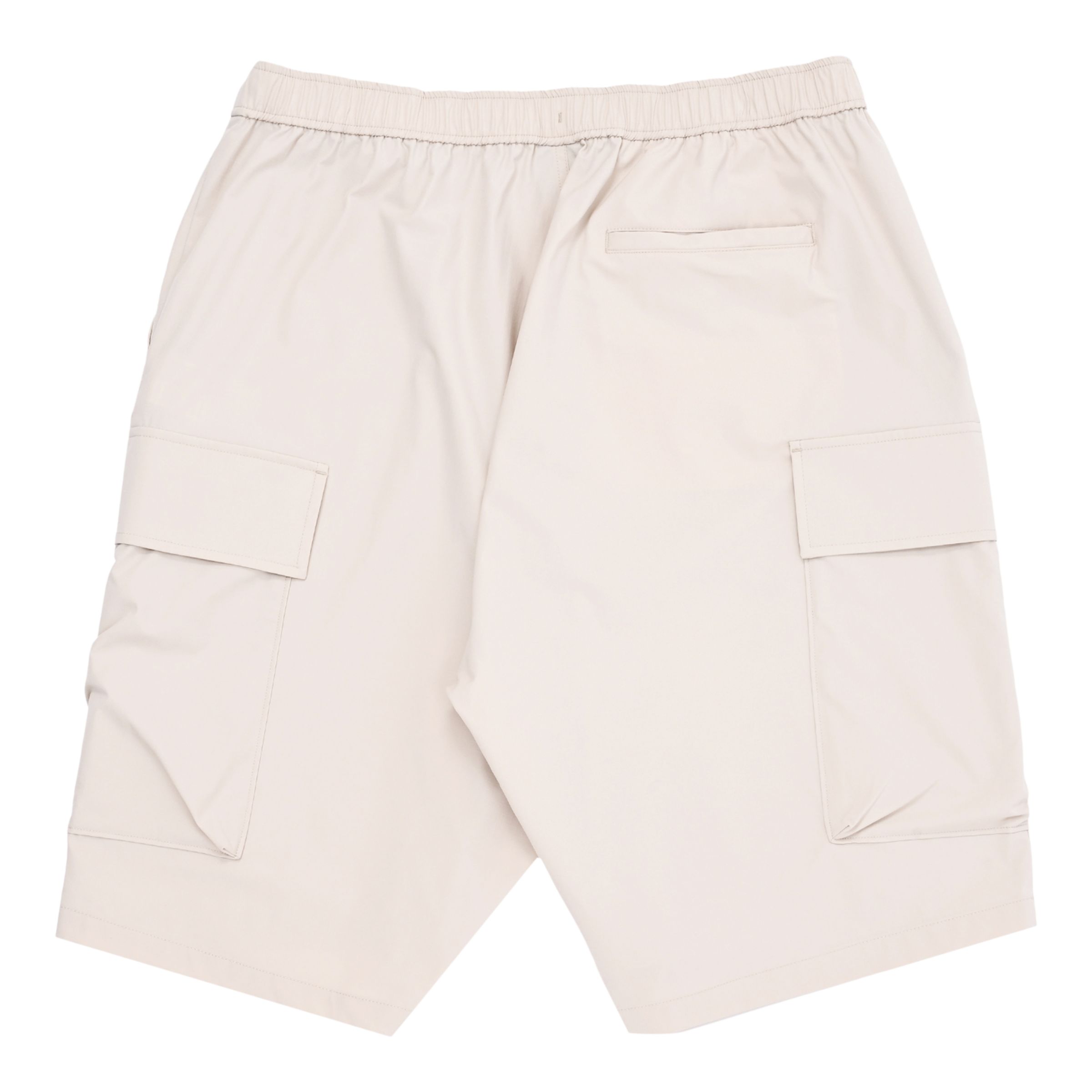 ワイドカーゴショーツ