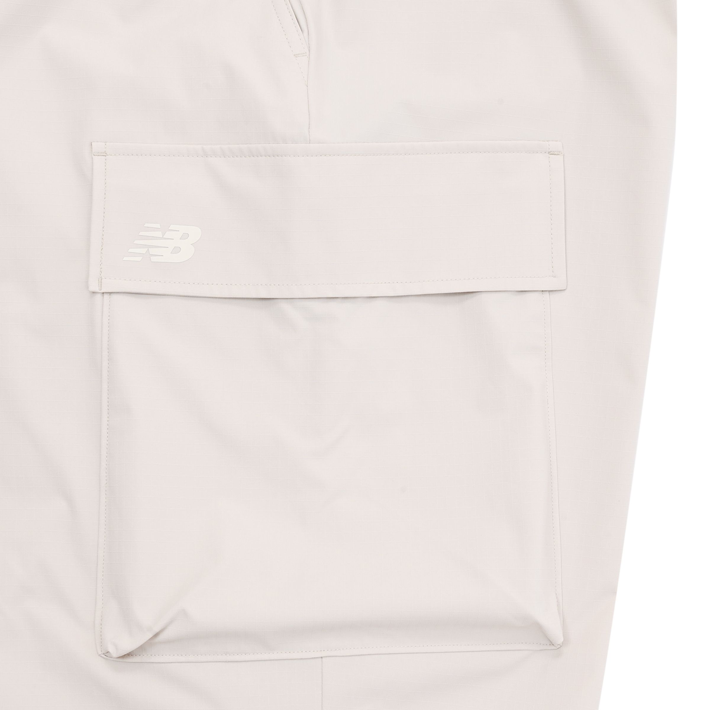 ワイドカーゴショーツ