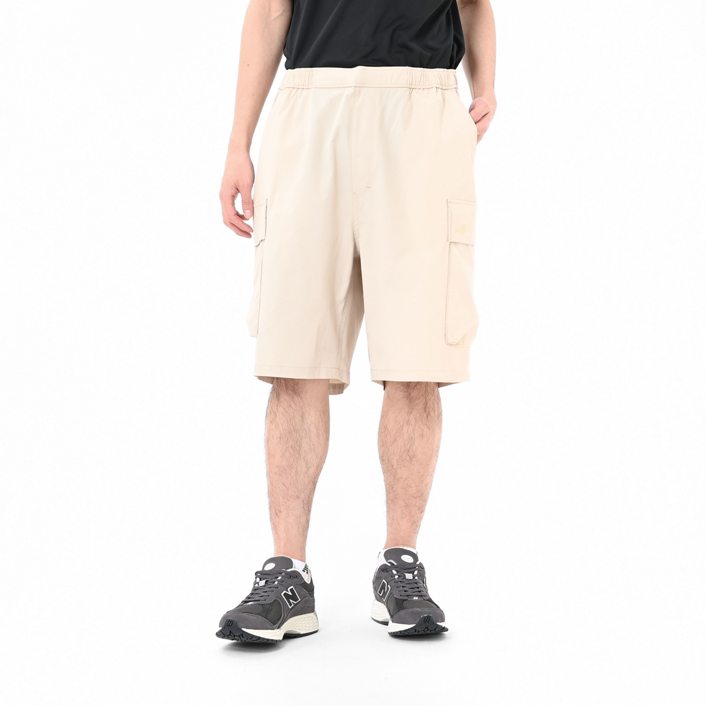 ワイドカーゴショーツ