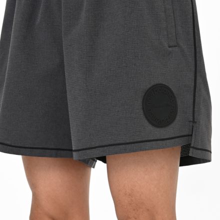 Black Out メッシュストレッチ ウーブンショーツ