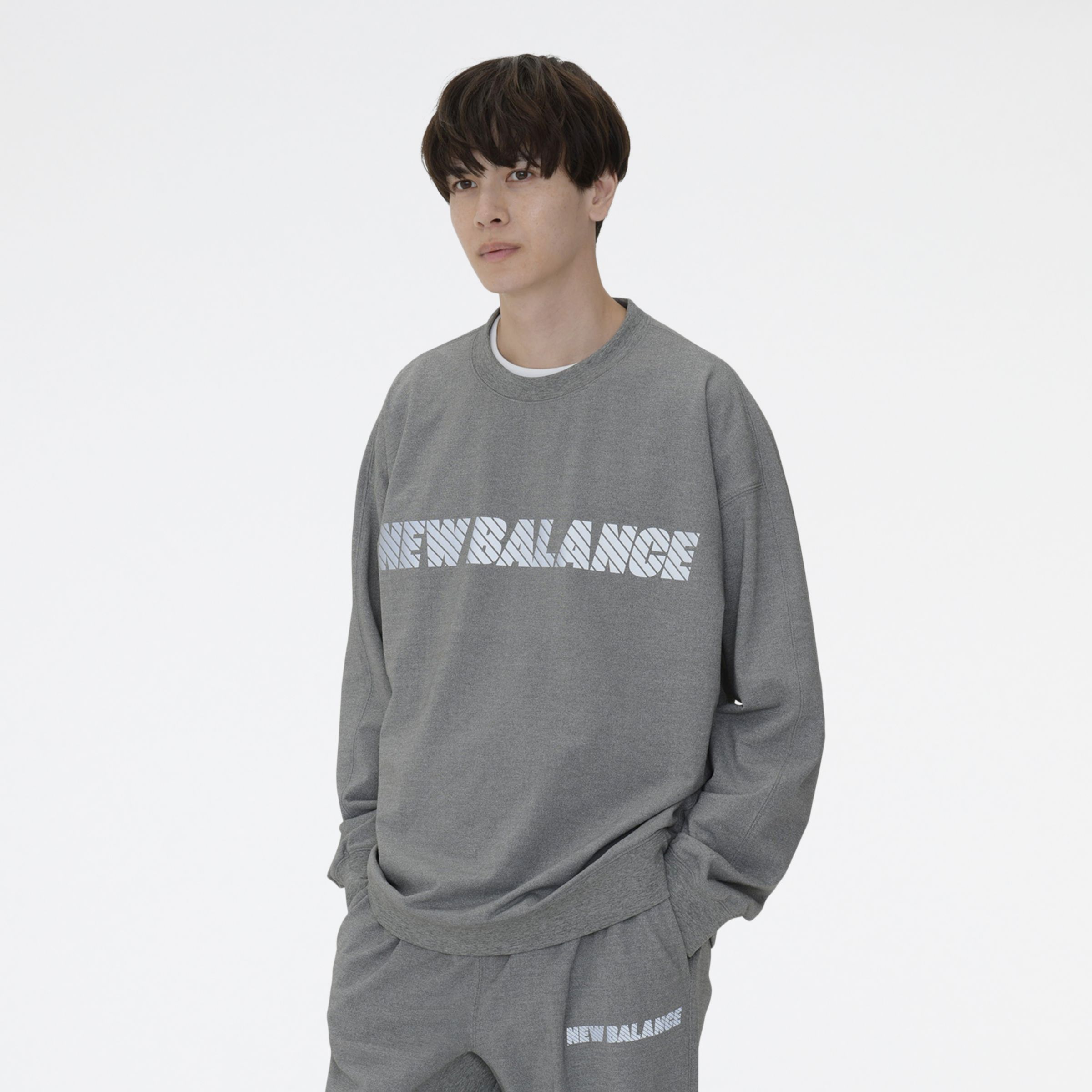 New Balance】MET24 N Crew Neck(スウェット/パーカー