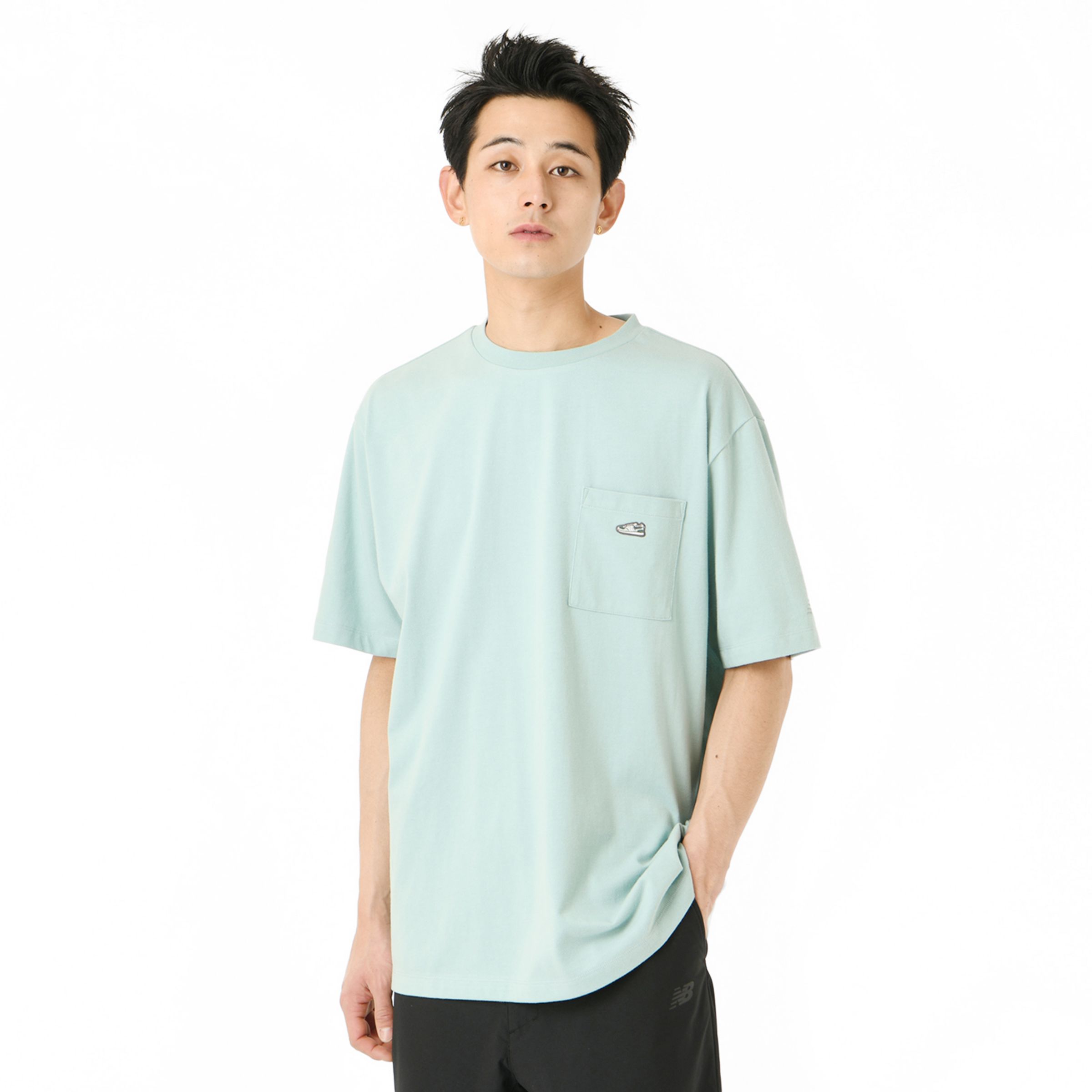 ��� Shoe Patch Short Sleeve T-Shirt �� (S - 2XL) Ⱦµ/Ĺµ