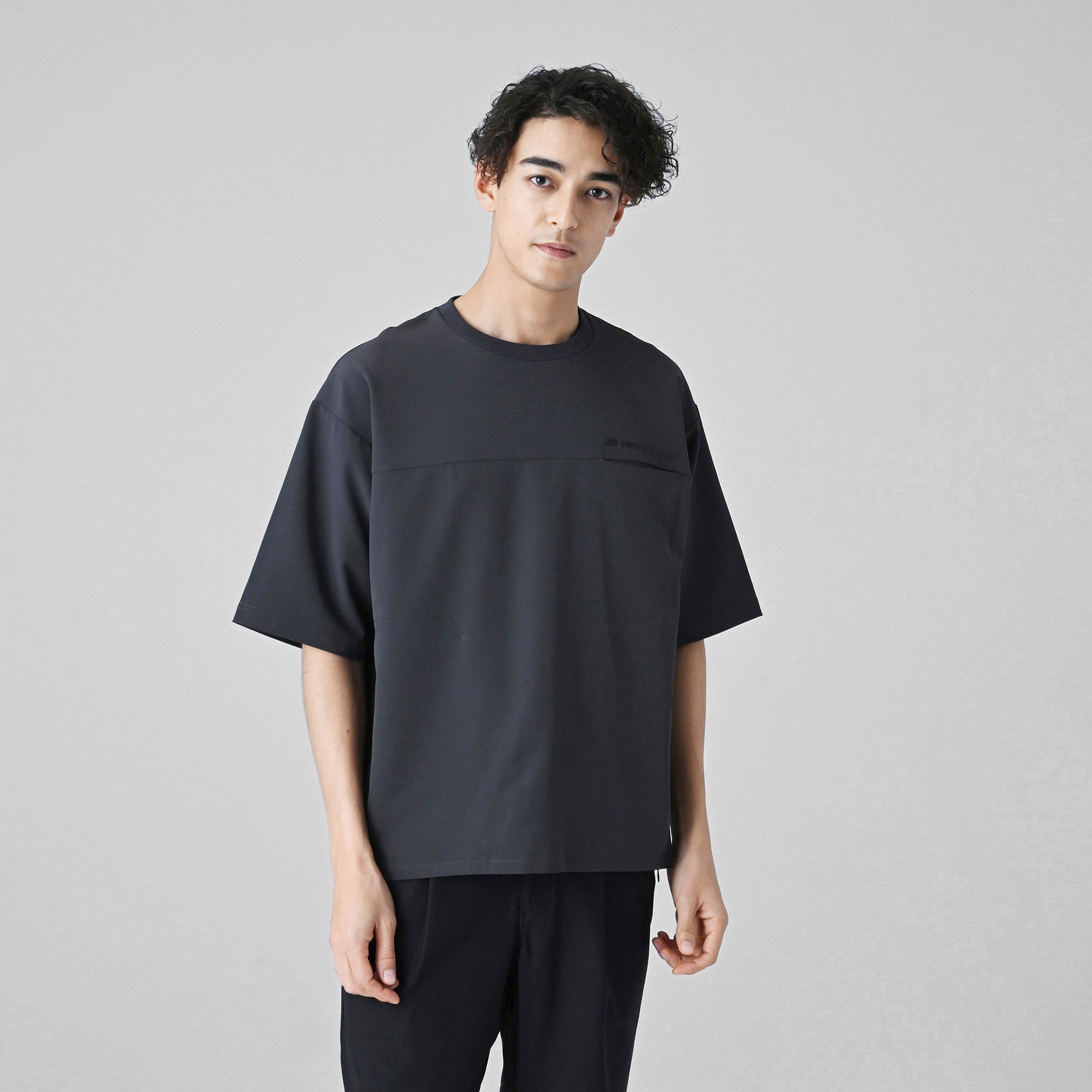 MET24 Woven Short Sleeve T-Shirt｜ニューバランス公式通販