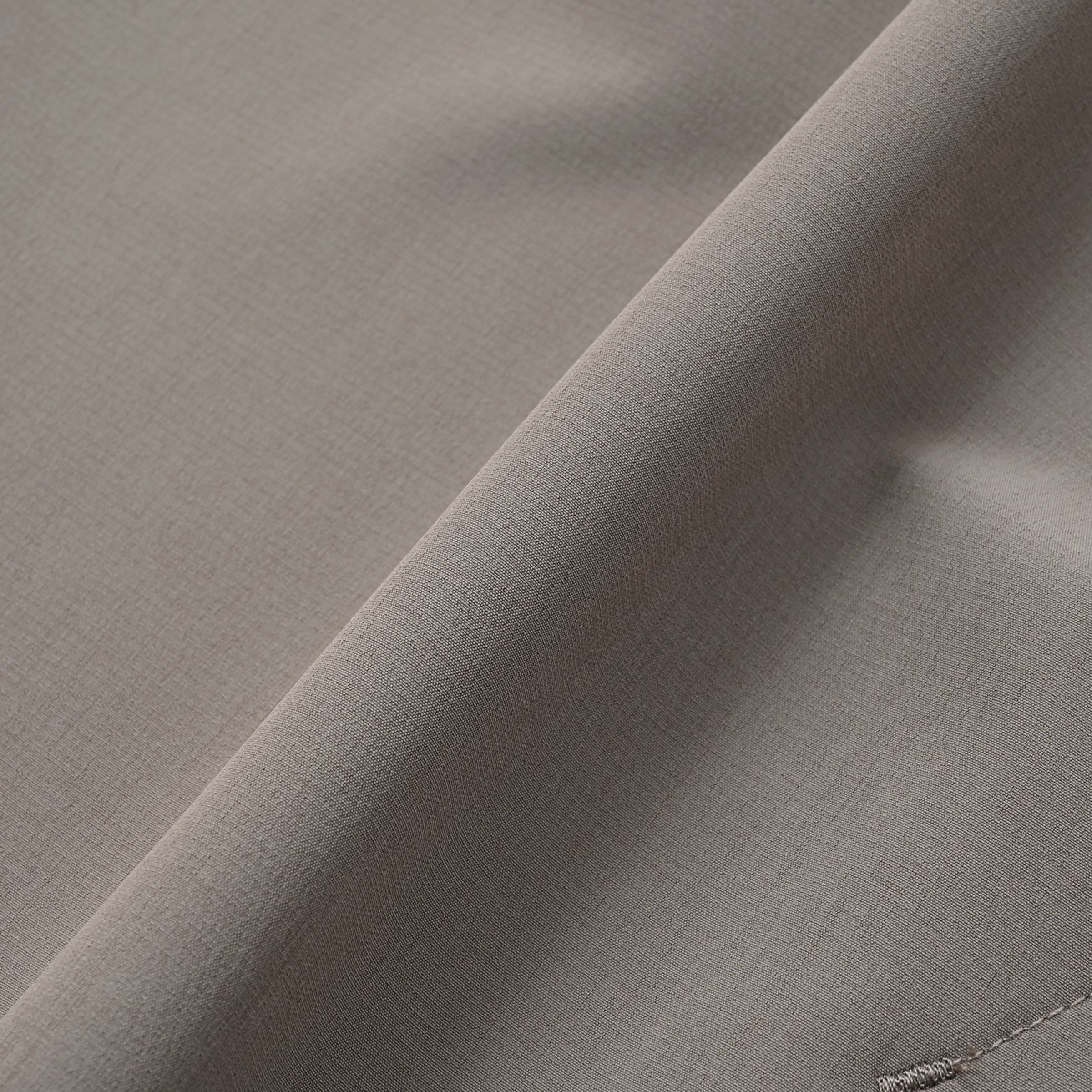 MET24 Woven Mockneck Tee