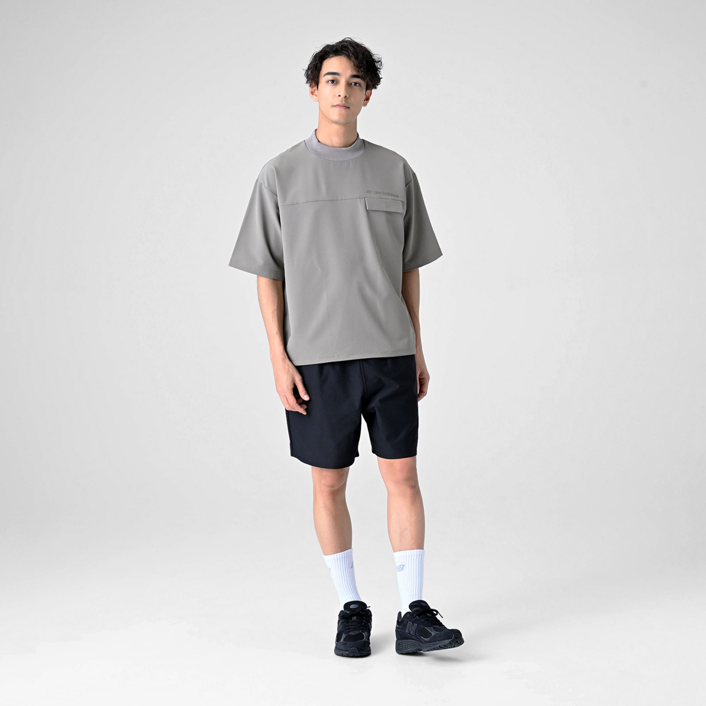 MET24 Woven Mockneck Tee