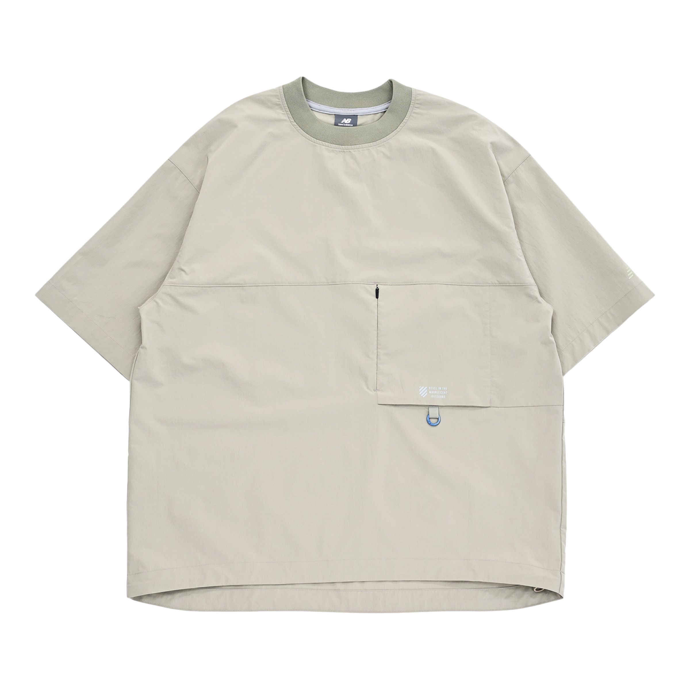 オーバーサイズドショートスリーブプルオーバー