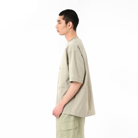 オーバーサイズドショートスリーブプルオーバー