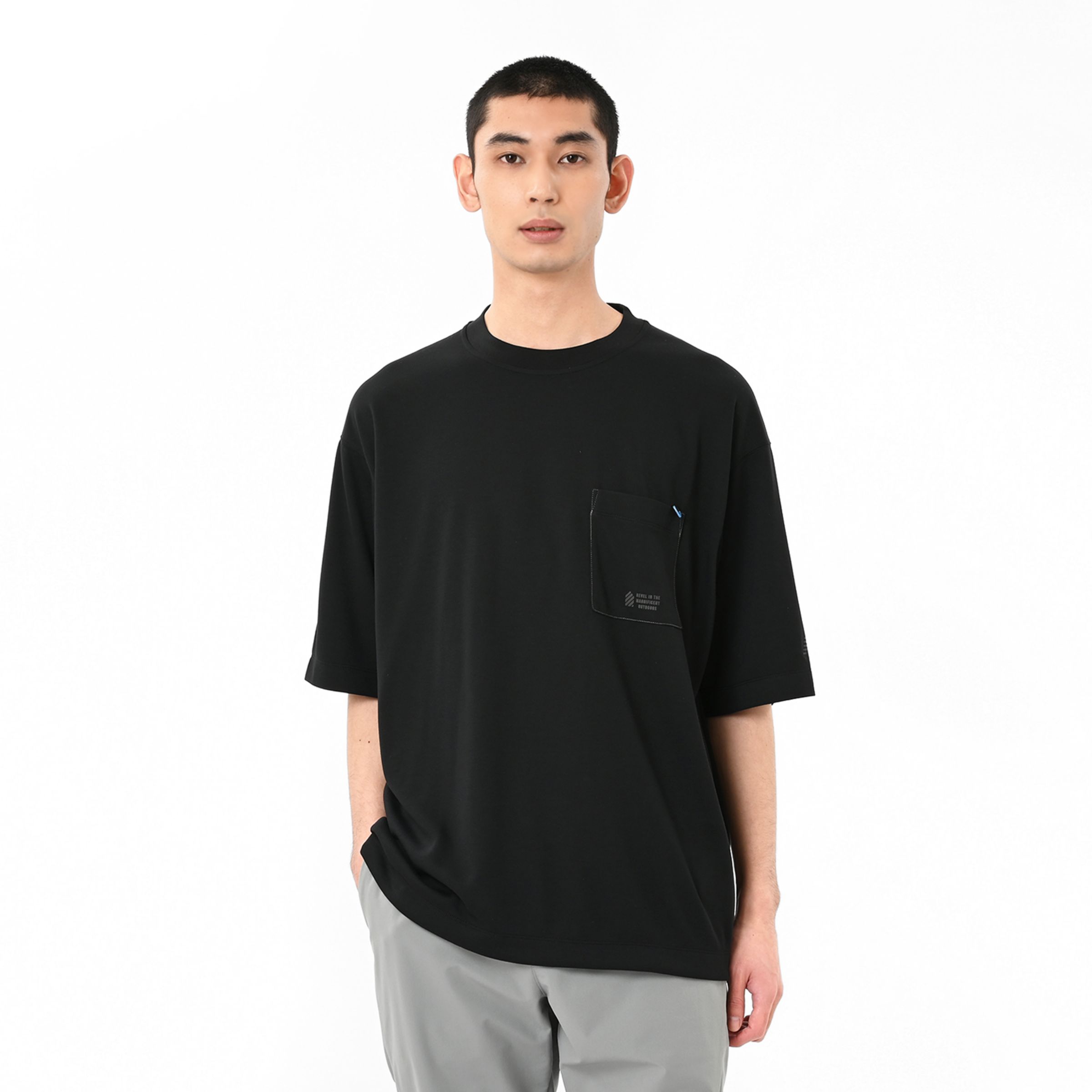 Oversized Short Sleeve Base T-shirt｜ニューバランス公式通販
