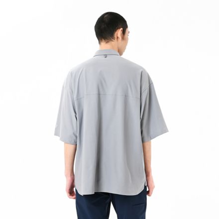 オーバーサイズドショートスリーブサンシールドシャツ