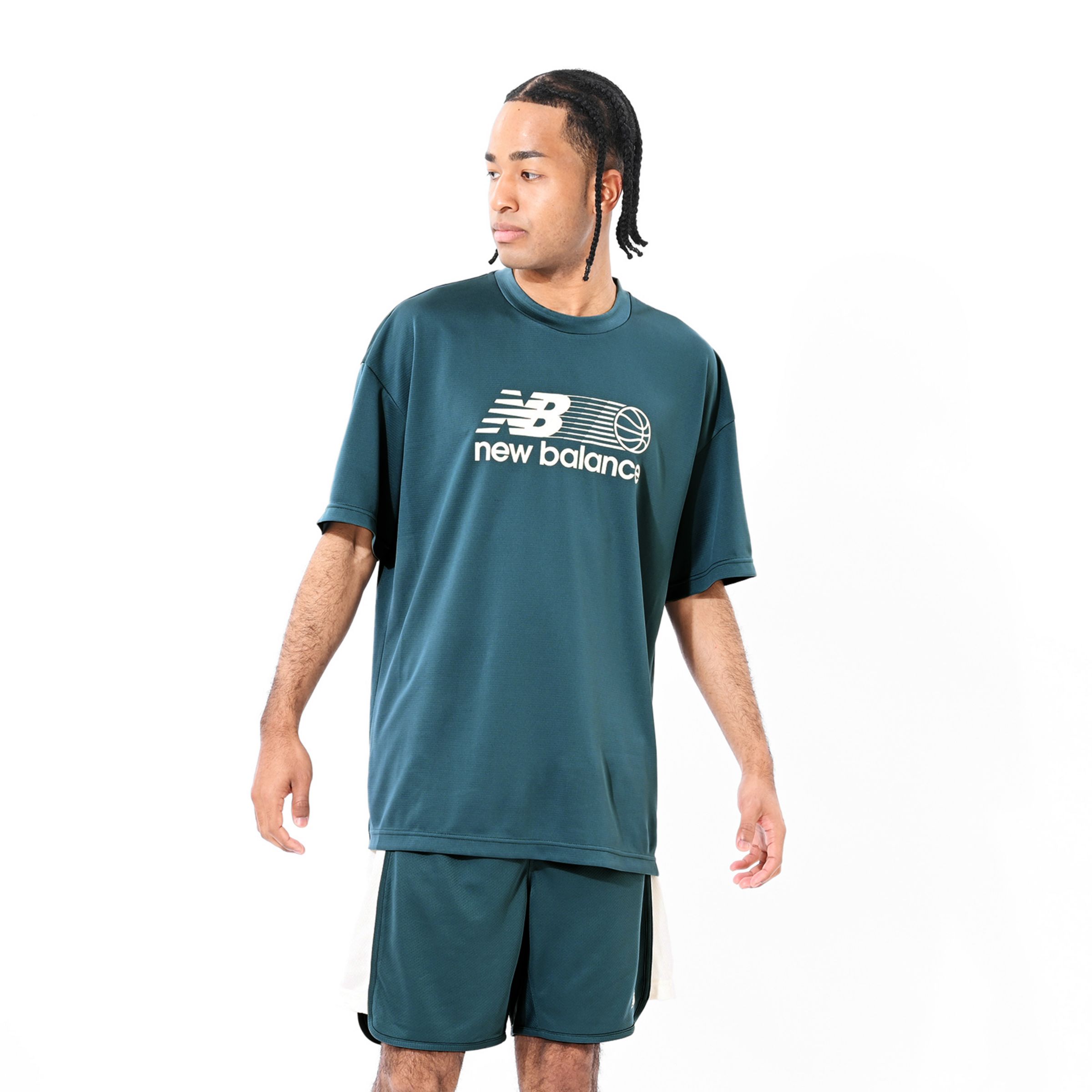 グラフィックショートスリーブTシャツ