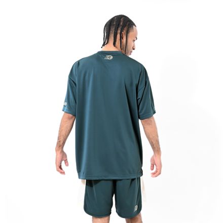 グラフィックショートスリーブTシャツ