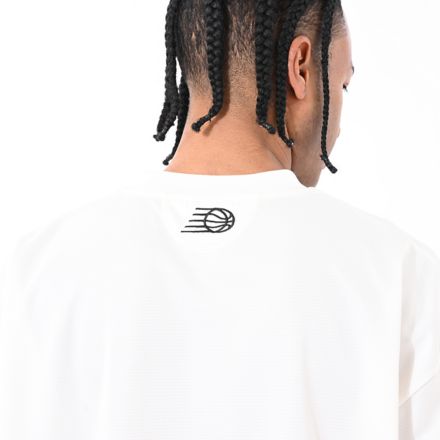 グラフィックショートスリーブTシャツ