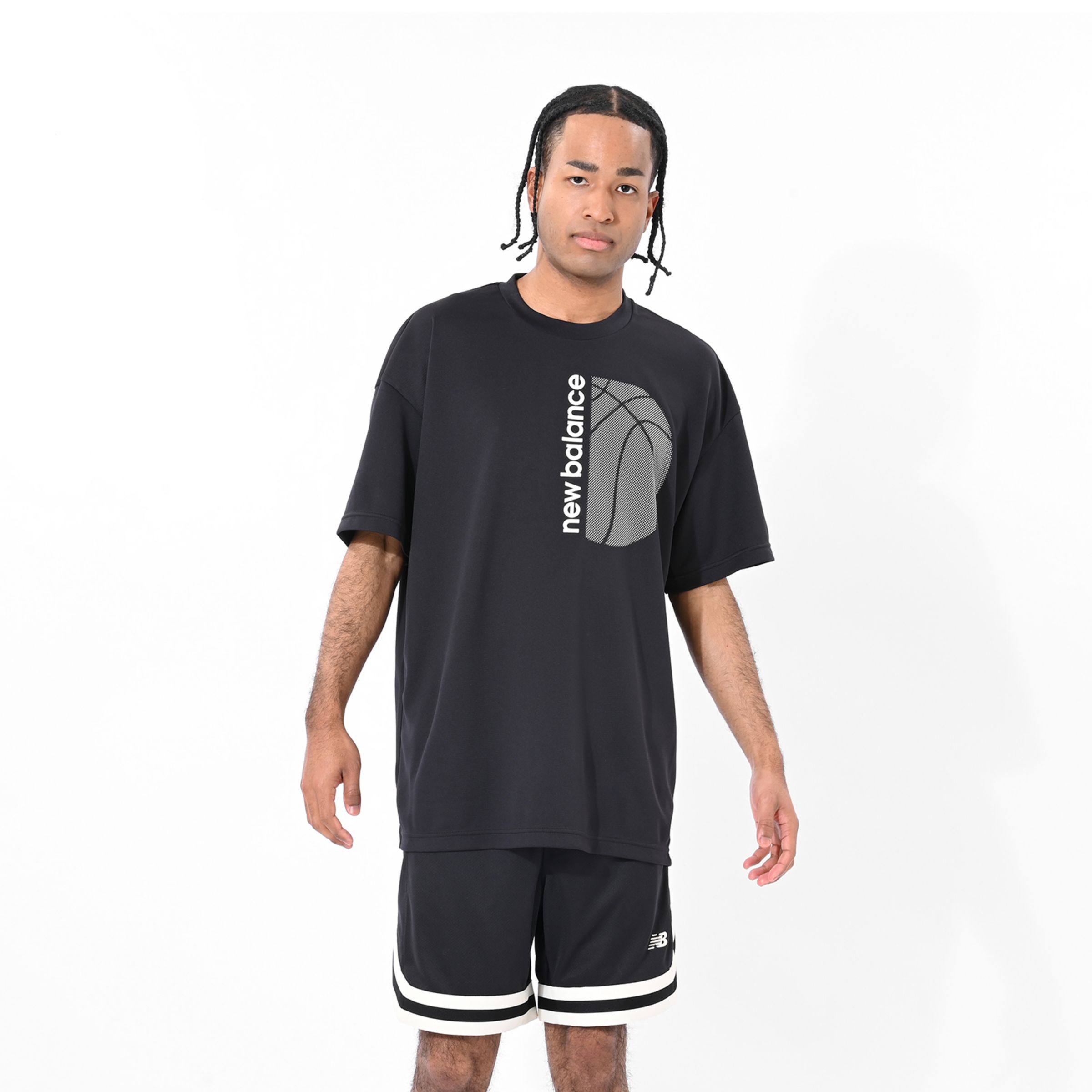 グラフィックショートスリーブTシャツ