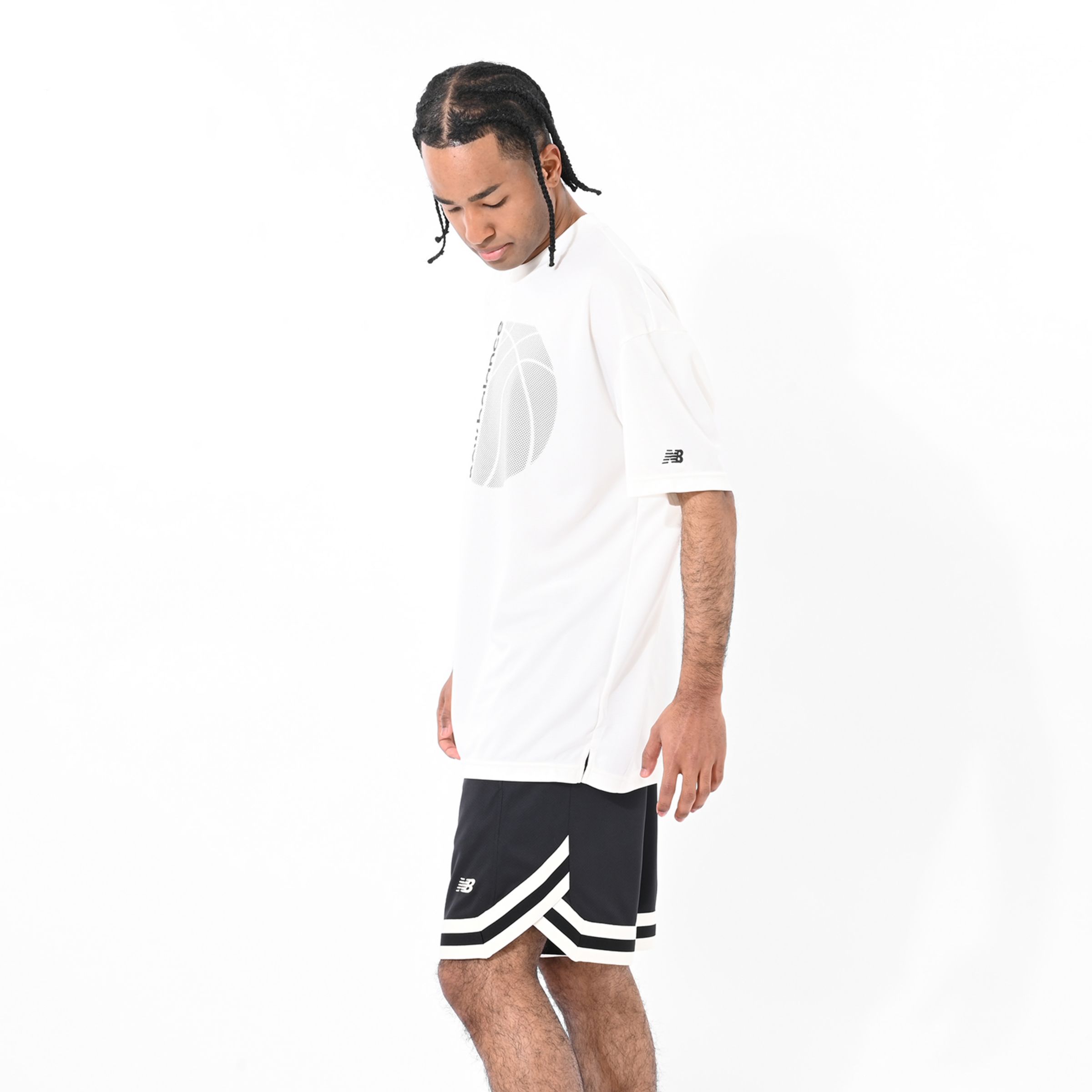 グラフィックショートスリーブTシャツ